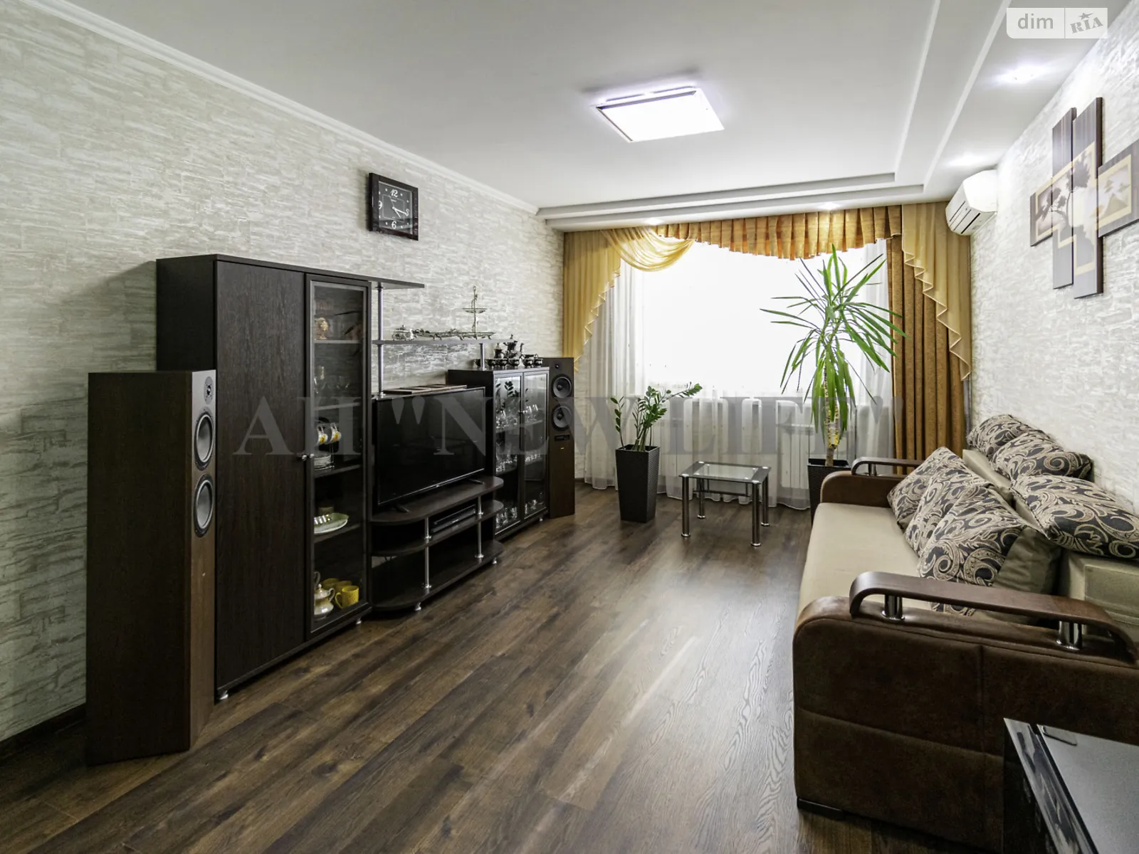 Продается 3-комнатная квартира 59.3 кв. м в Сумах, ул. Героев Крут - фото 1