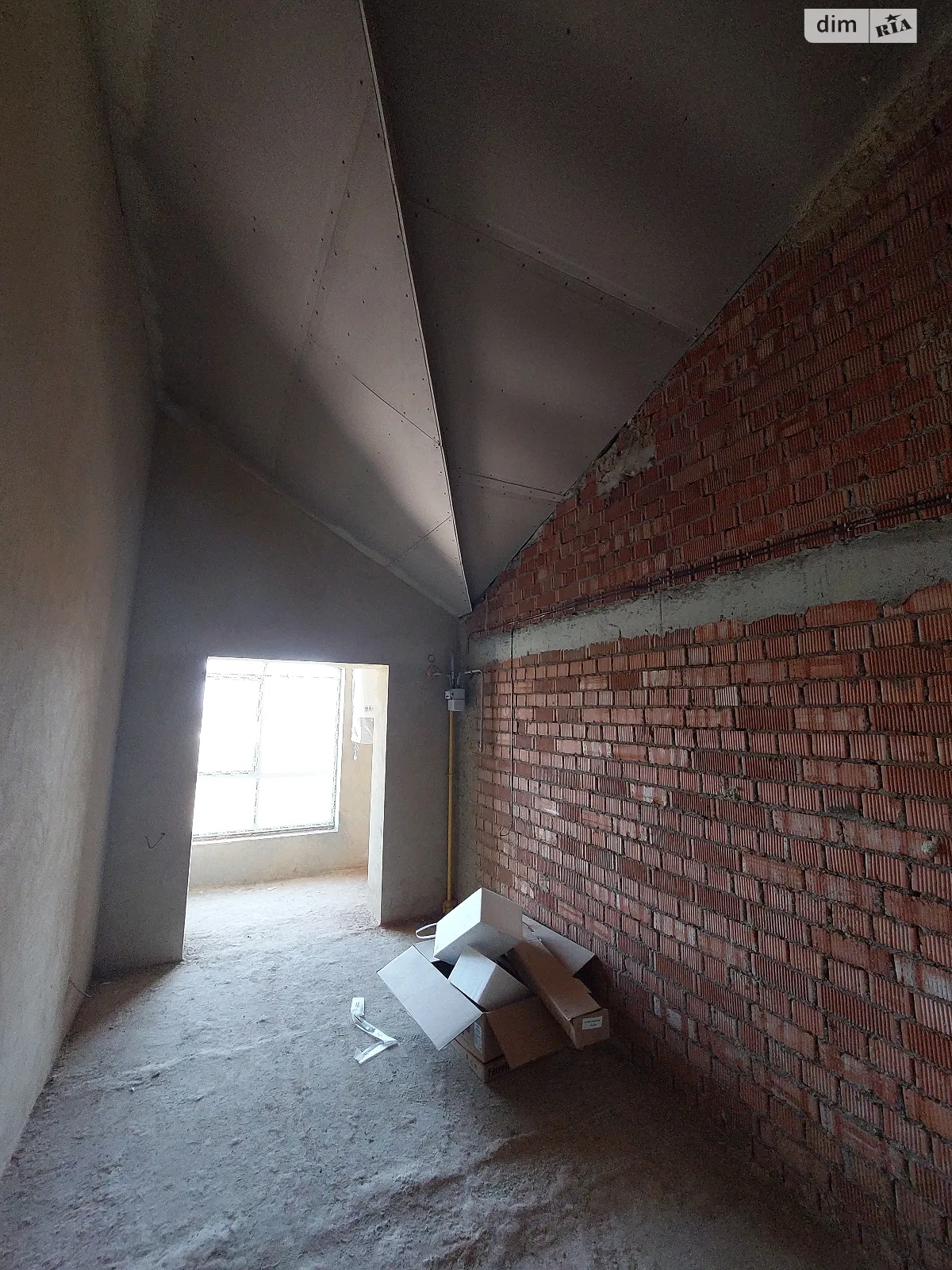 Продается 1-комнатная квартира 46 кв. м в Одессе, ул. Академика Сахарова, 52 - фото 1