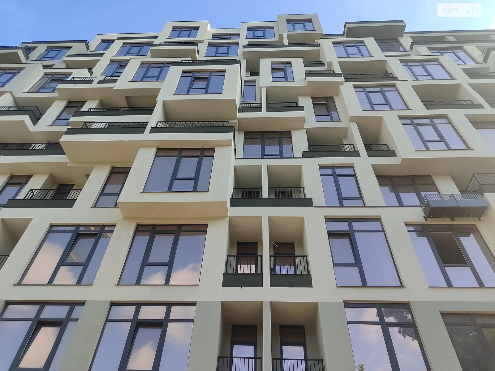 Продається 1-кімнатна квартира 29.5 кв. м у Одесі, вул. Софіївська - фото 1