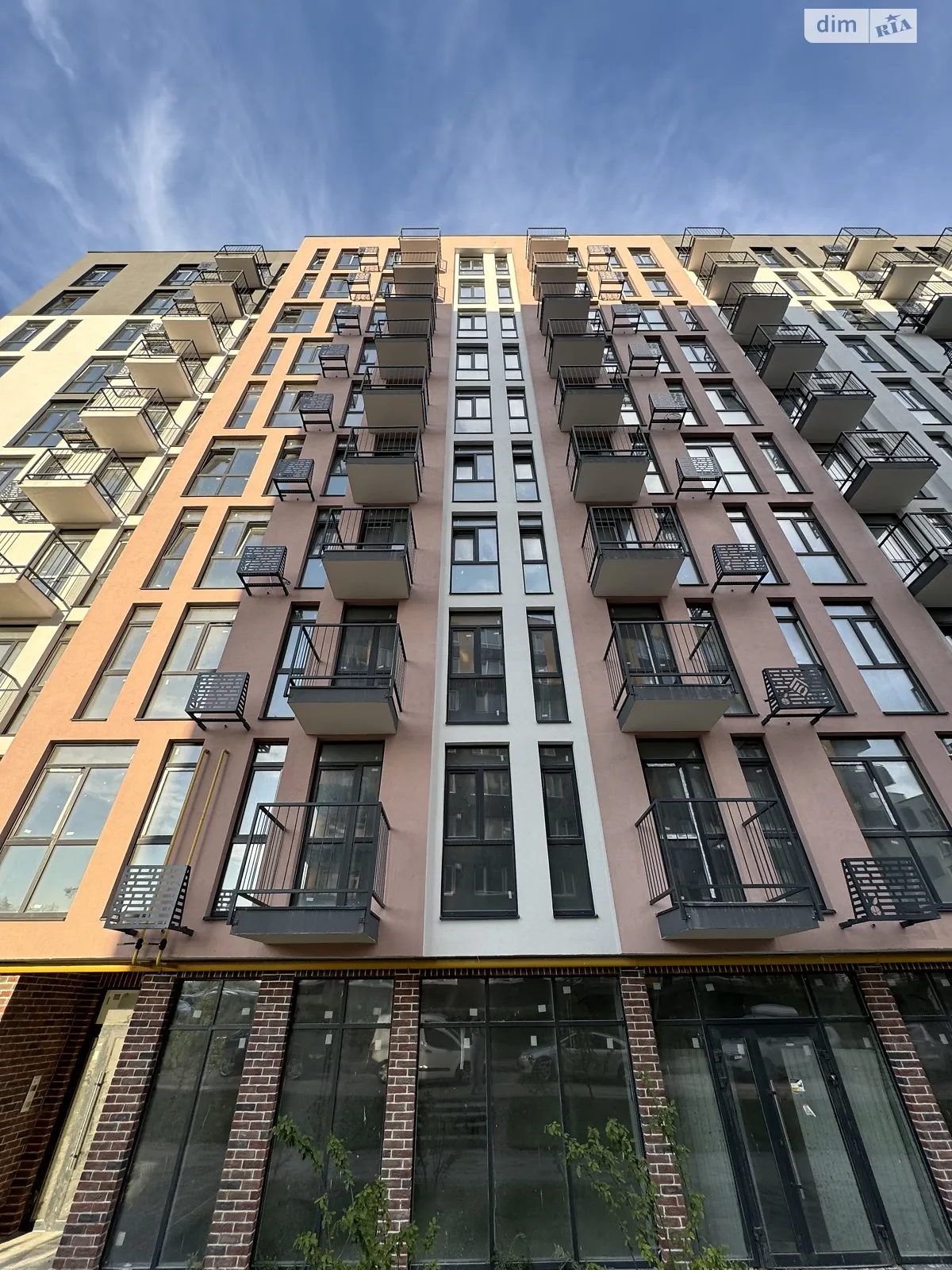 Продається 2-кімнатна квартира 43.1 кв. м у Львові, вул. Під Голоском, 16 - фото 1