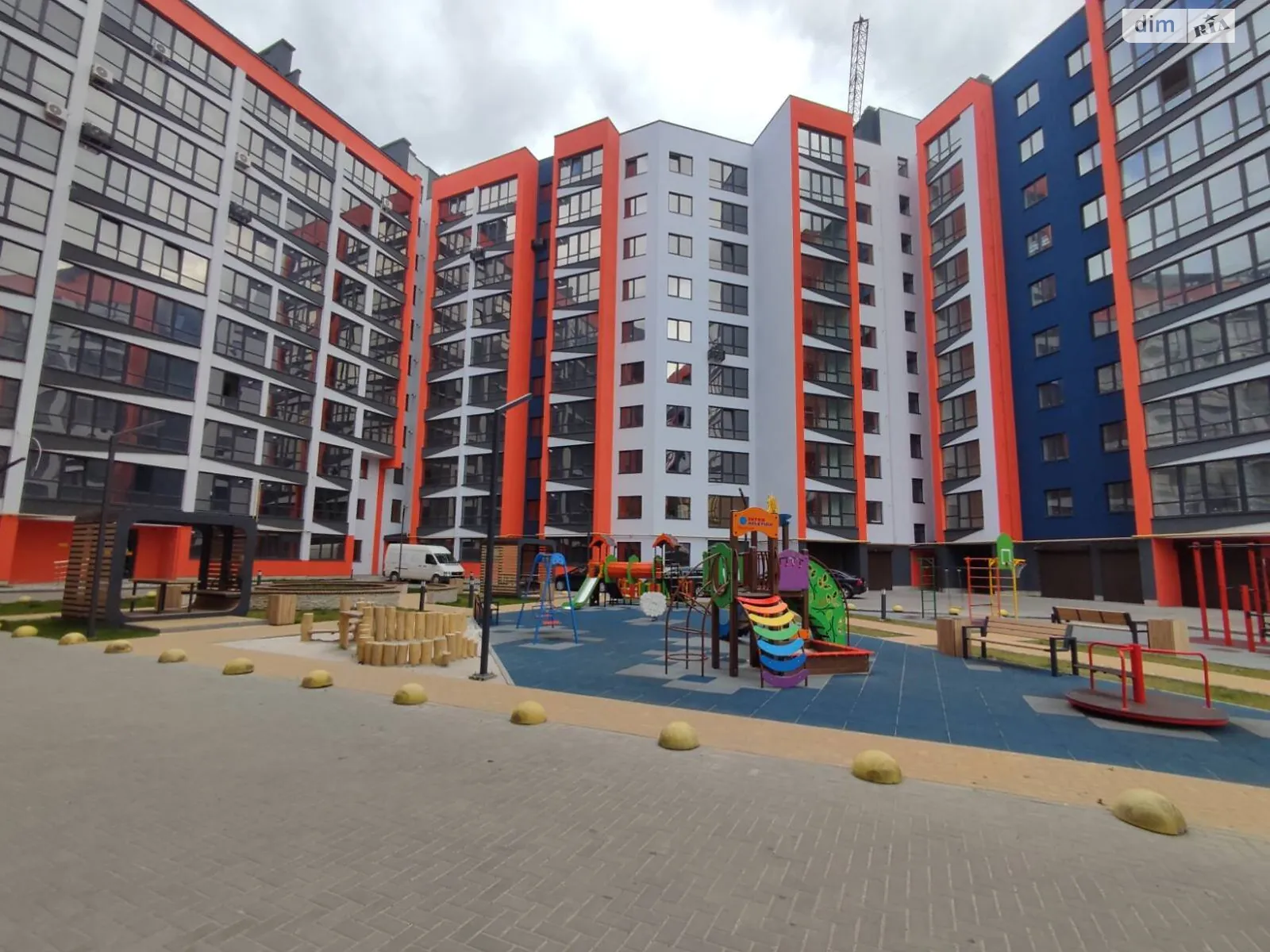 Продается 2-комнатная квартира 70 кв. м в Хмельницком, ул. Проскуровского Подполья, 165Д - фото 1