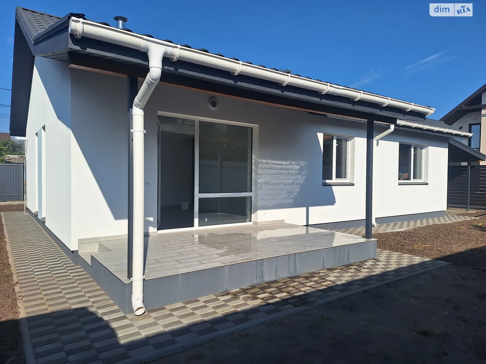Продается одноэтажный дом 85 кв. м с верандой, цена: 125000 $ - фото 1