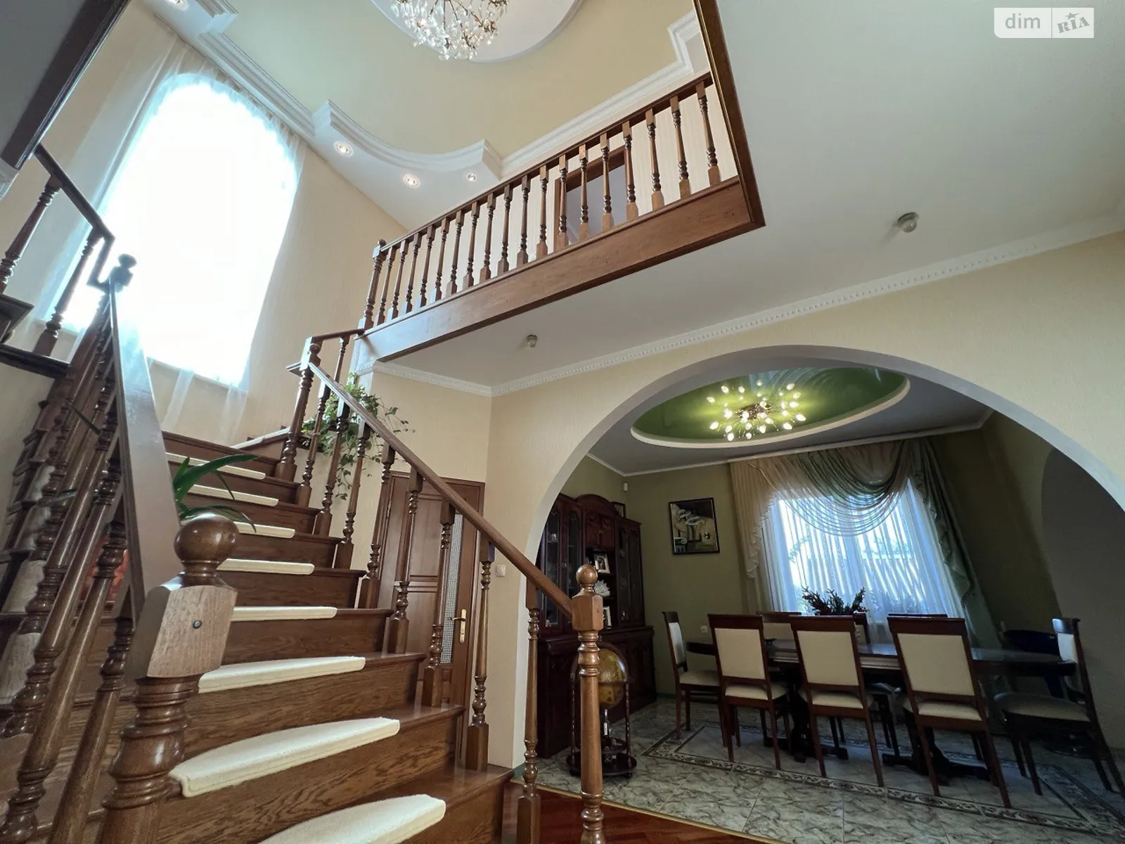 Продається будинок 2 поверховий 257.5 кв. м з мансардою, цена: 180000 $ - фото 1