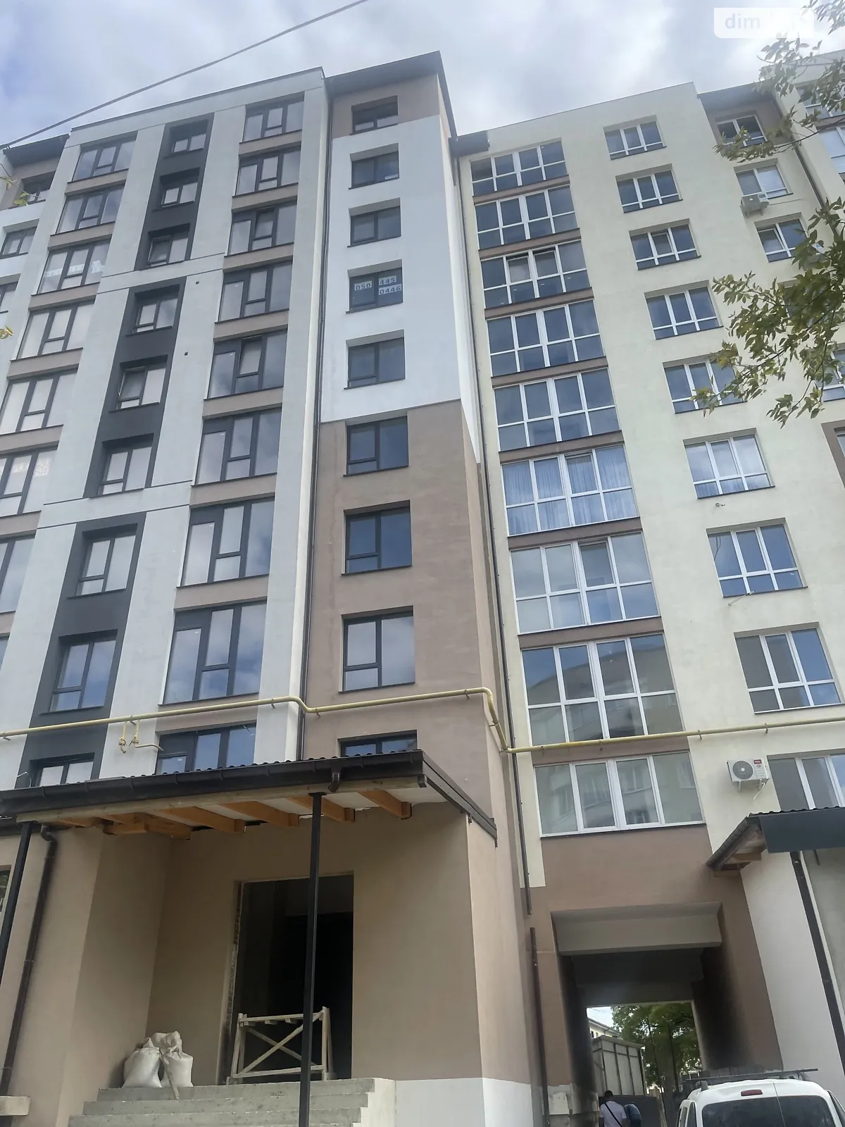 Продается 3-комнатная квартира 80.9 кв. м в Ивано-Франковске, ул. Вячеслава Черновола - фото 1