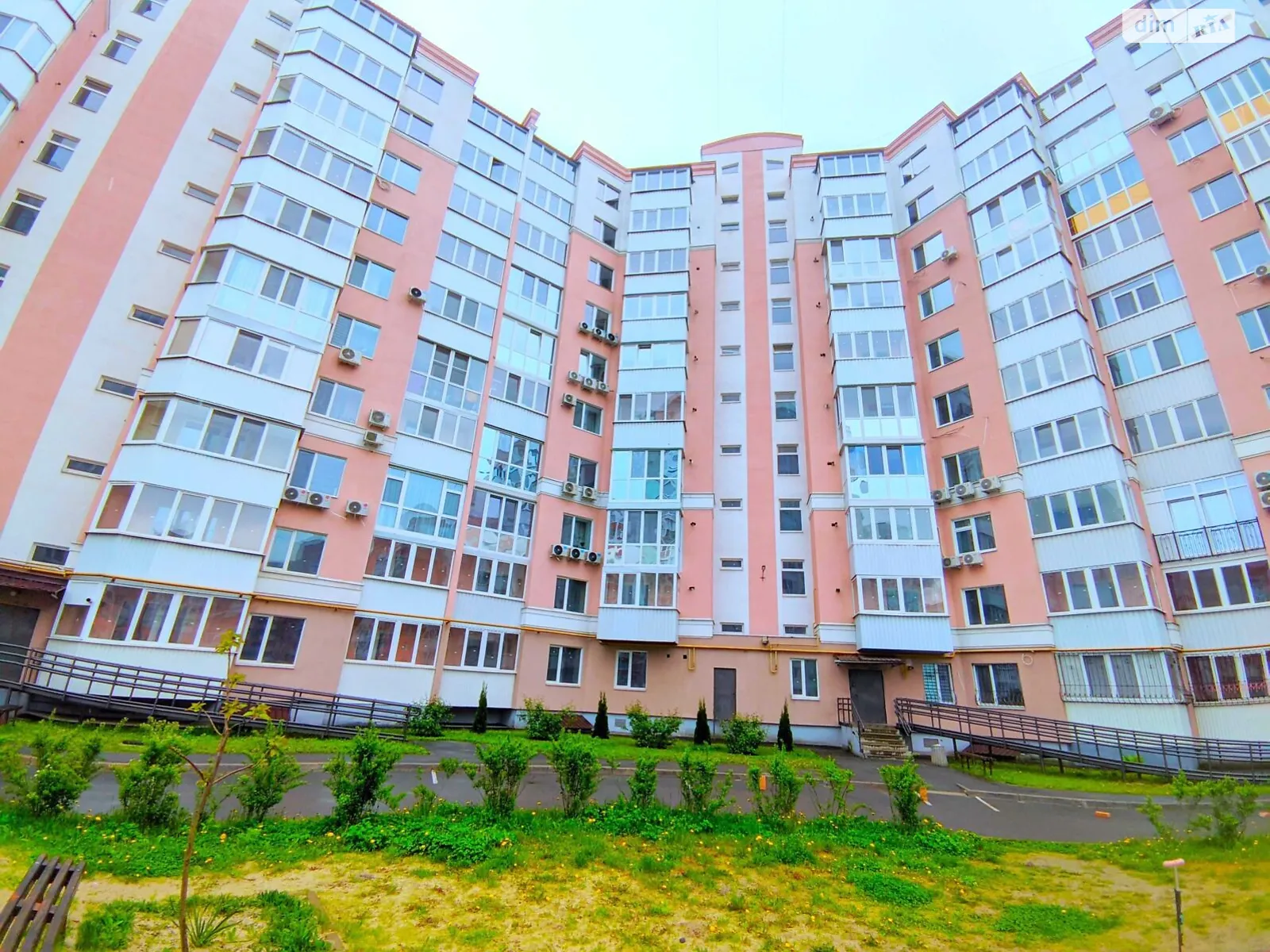 Продається 1-кімнатна квартира 49.1 кв. м у Полтаві, вул. Володимира Івасюка(Головка), 21 - фото 1