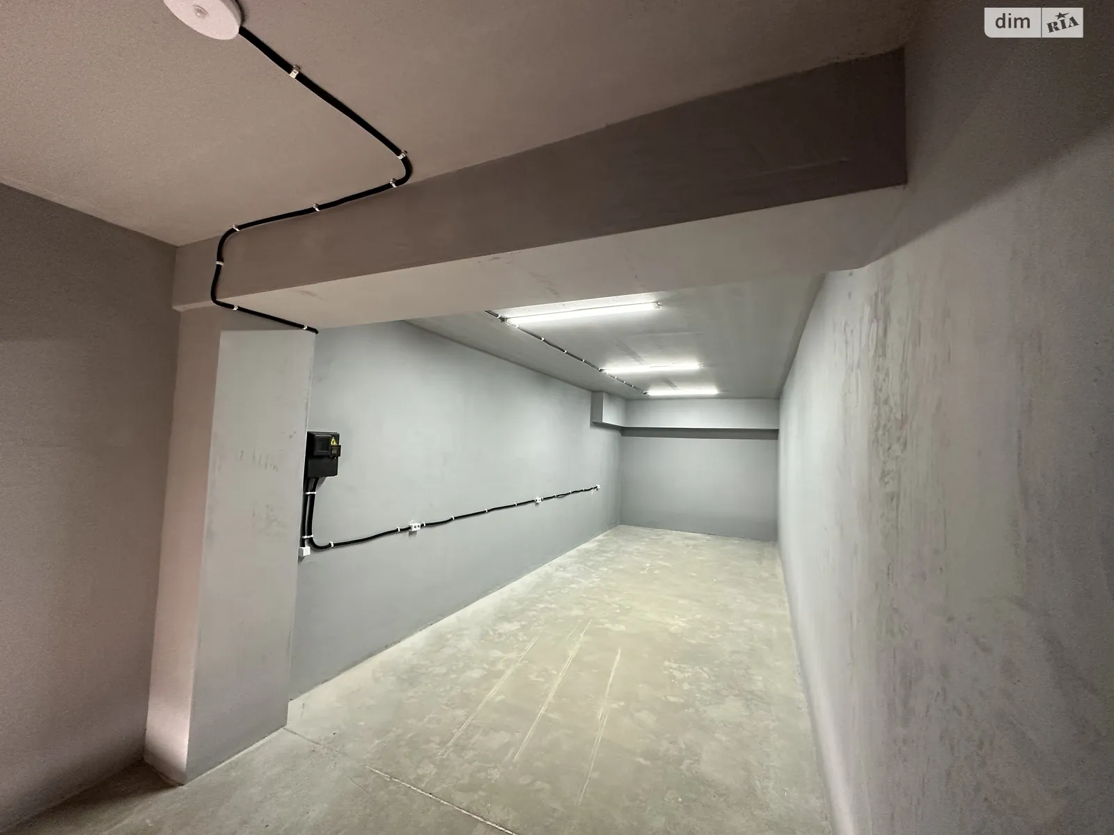 Здається в оренду окремий гараж універсальний на 30 кв. м, цена: 4500 грн - фото 1