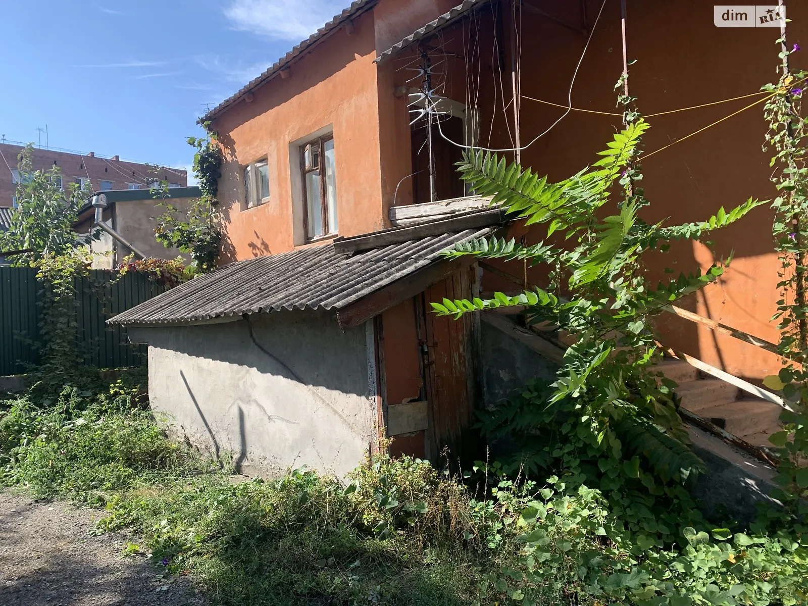 Продается 2-комнатная квартира 56.8 кв. м в Каменце-Подольском, ул. Огиенка - фото 1