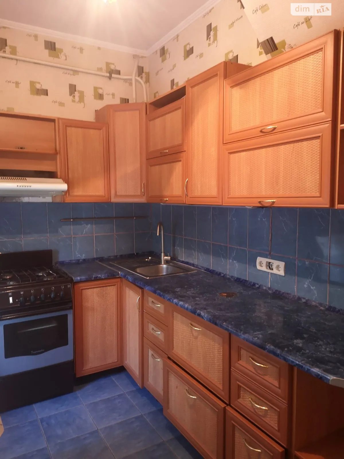 Сдается в аренду дом на 2 этажа 140 кв. м с верандой, цена: 10000 грн - фото 1