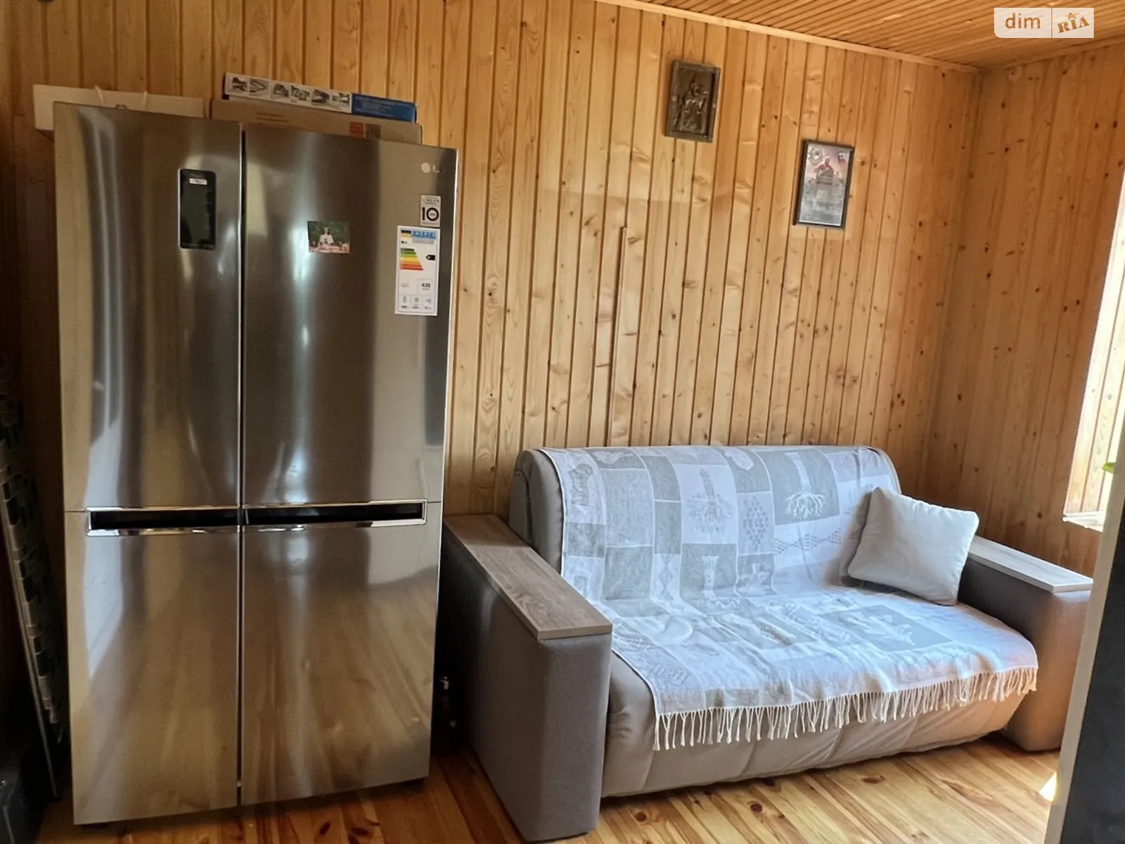 Продается дом на 3 этажа 149 кв. м с подвалом, цена: 90000 $ - фото 1