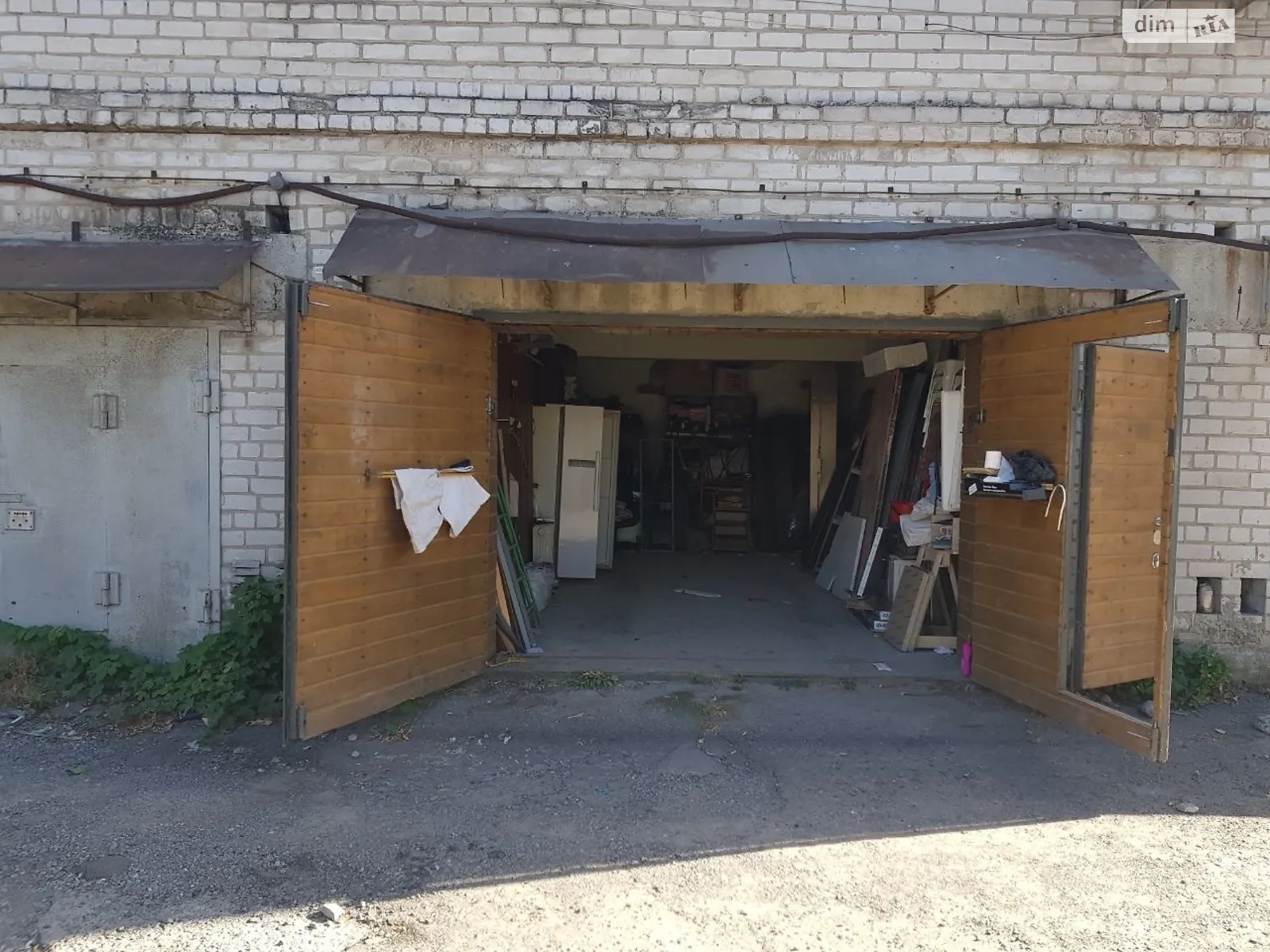 Продається місце в гаражному кооперативі під легкове авто на 94.4 кв. м, цена: 27000 $ - фото 1