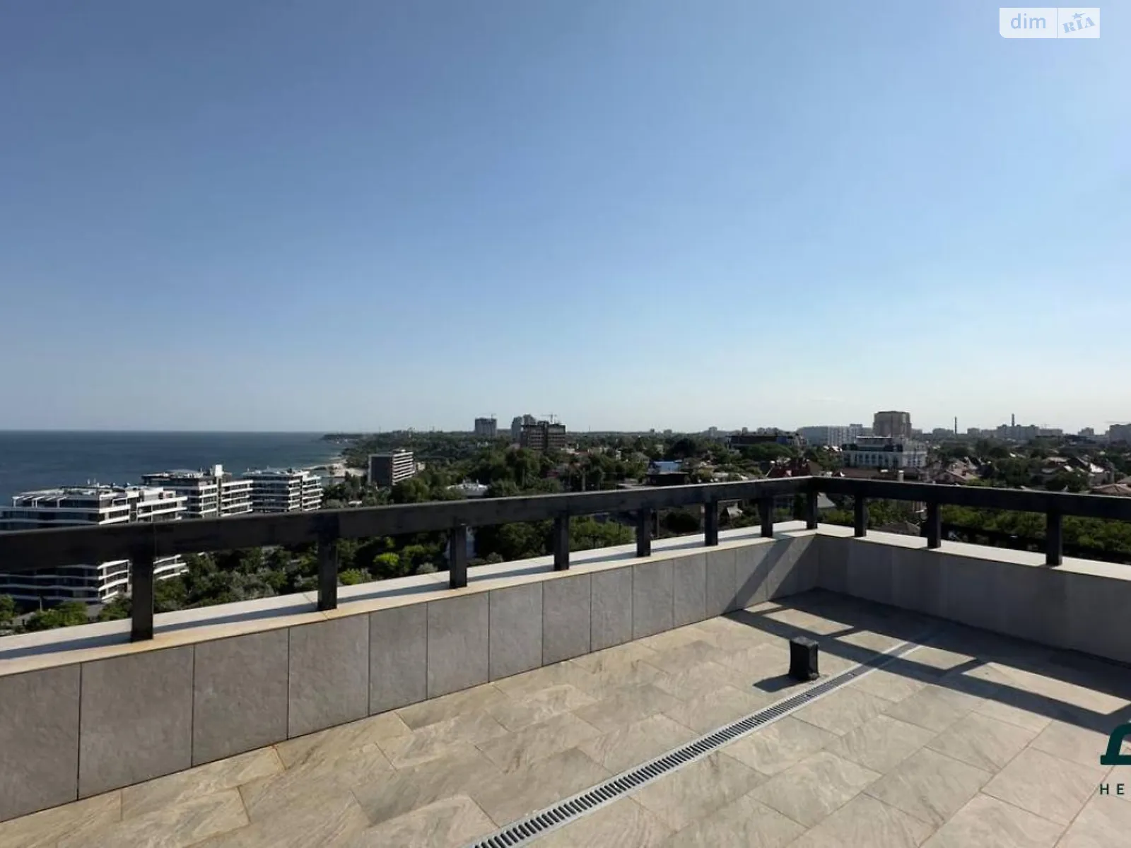 Продается 2-комнатная квартира 154 кв. м в Одессе, Фонтанская дор., 153А - фото 1