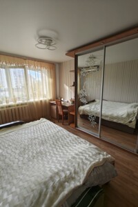 Продажа комнаты, Киев, р‑н. Дарницкий, ст.м. Вырлица, Горловская улица, дом 124/1