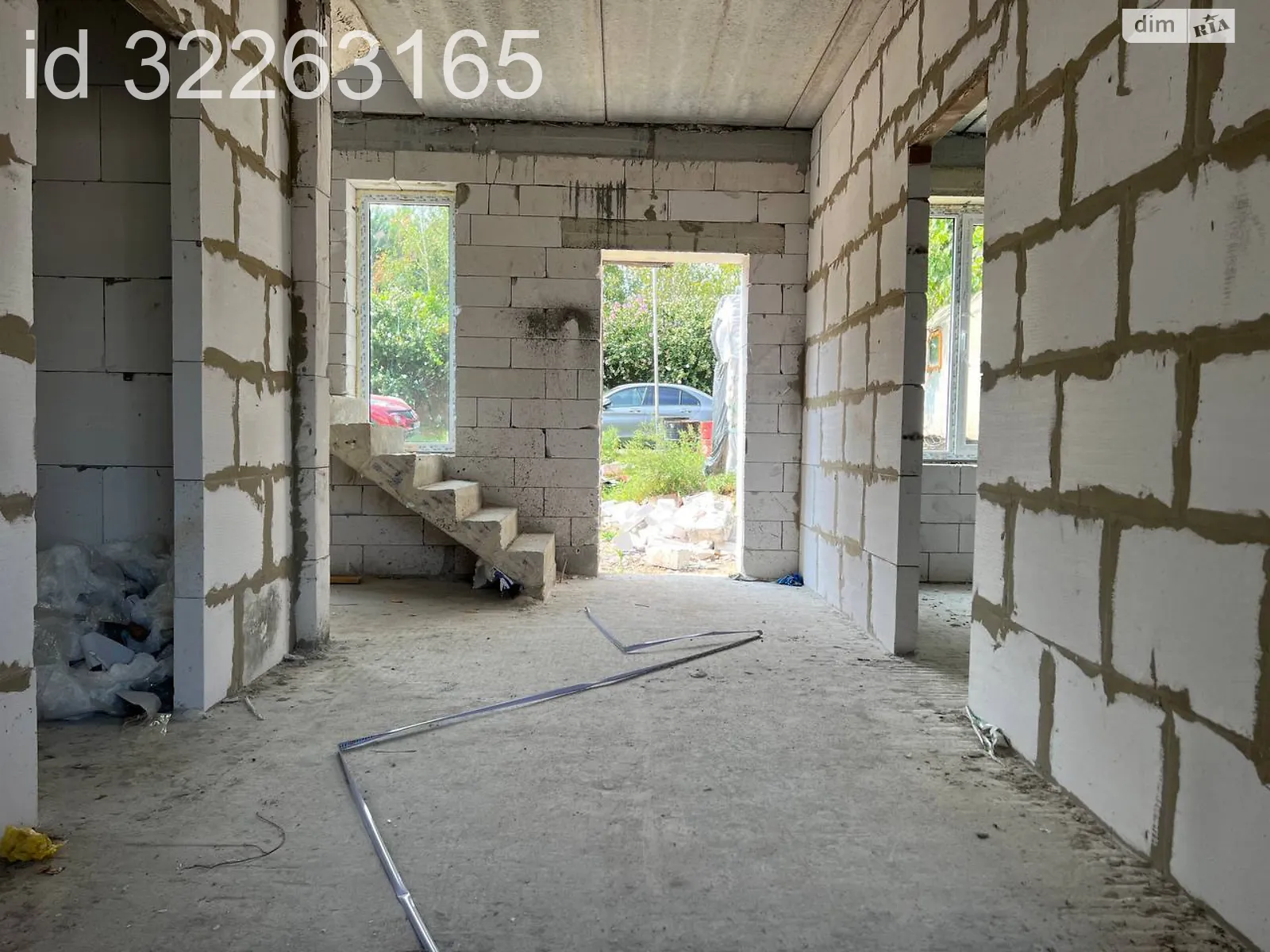 Продается дом на 2 этажа 140 кв. м с камином, цена: 95000 $ - фото 1