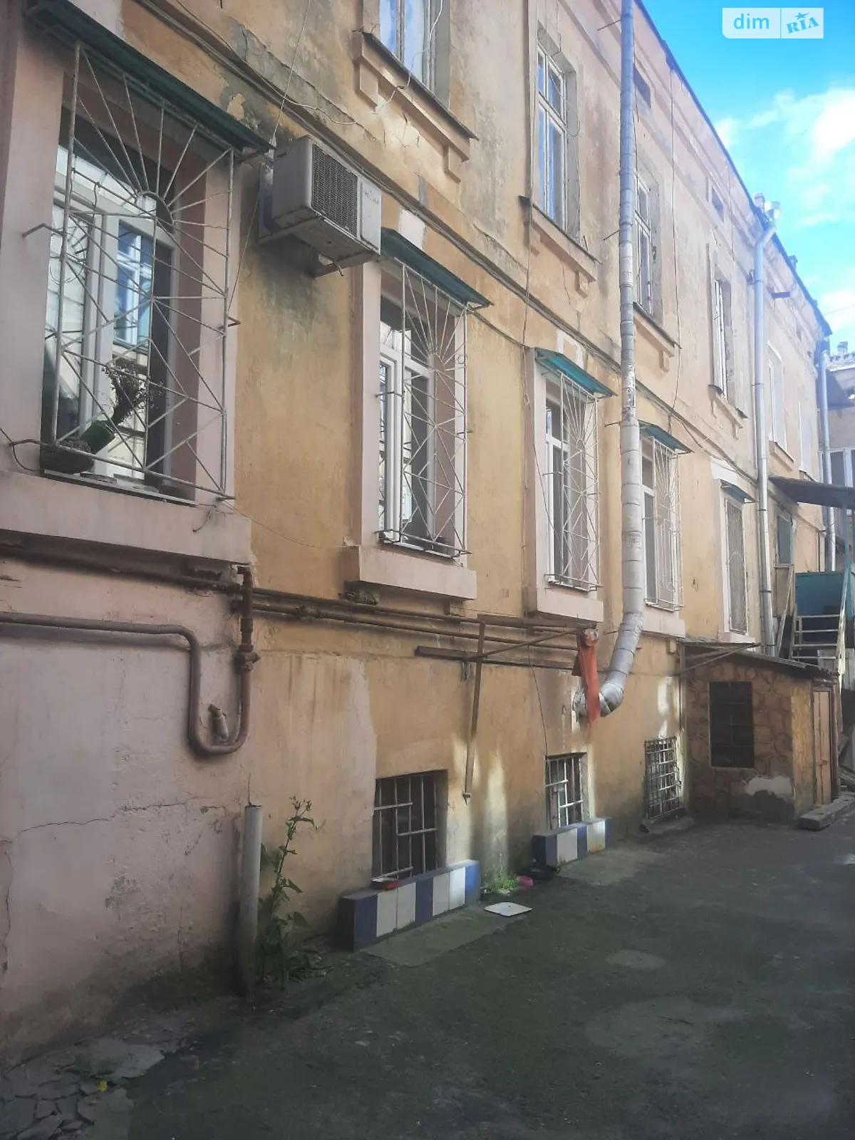 Продается 3-комнатная квартира 82.3 кв. м в Одессе, ул. Успенская - фото 1
