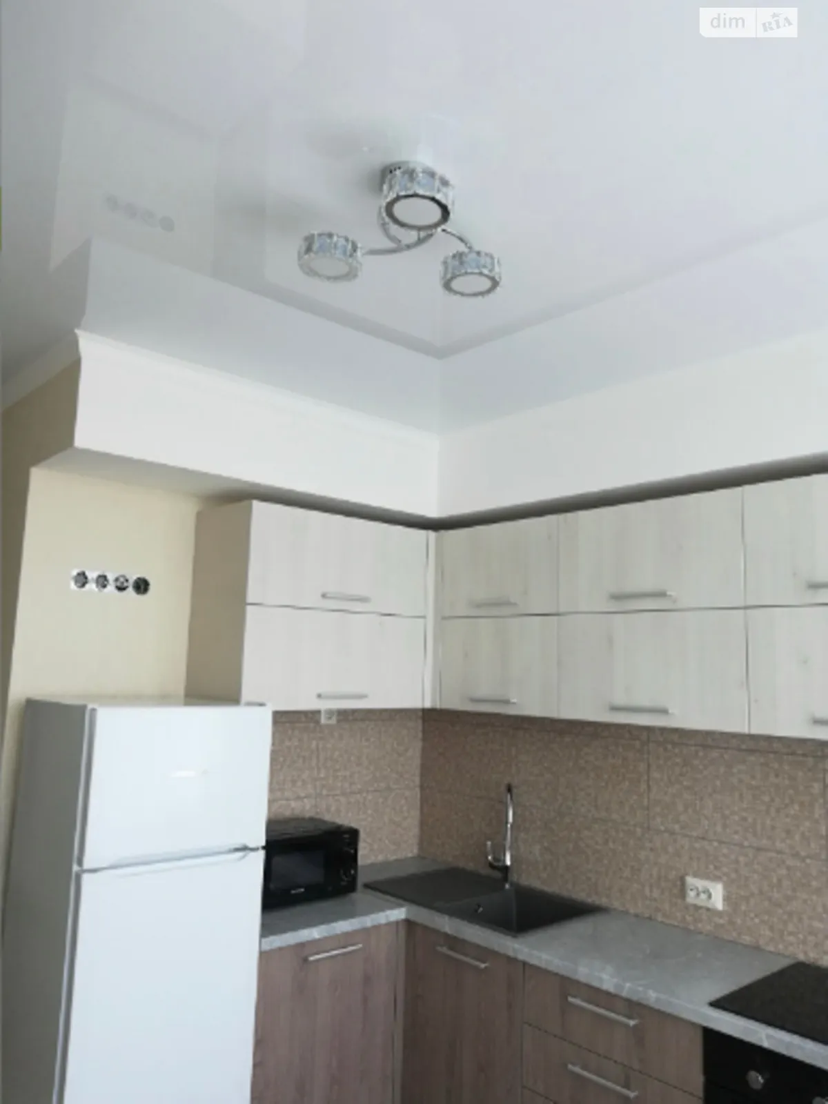 Продается 1-комнатная квартира 38.6 кв. м в Одессе, цена: 47000 $ - фото 1