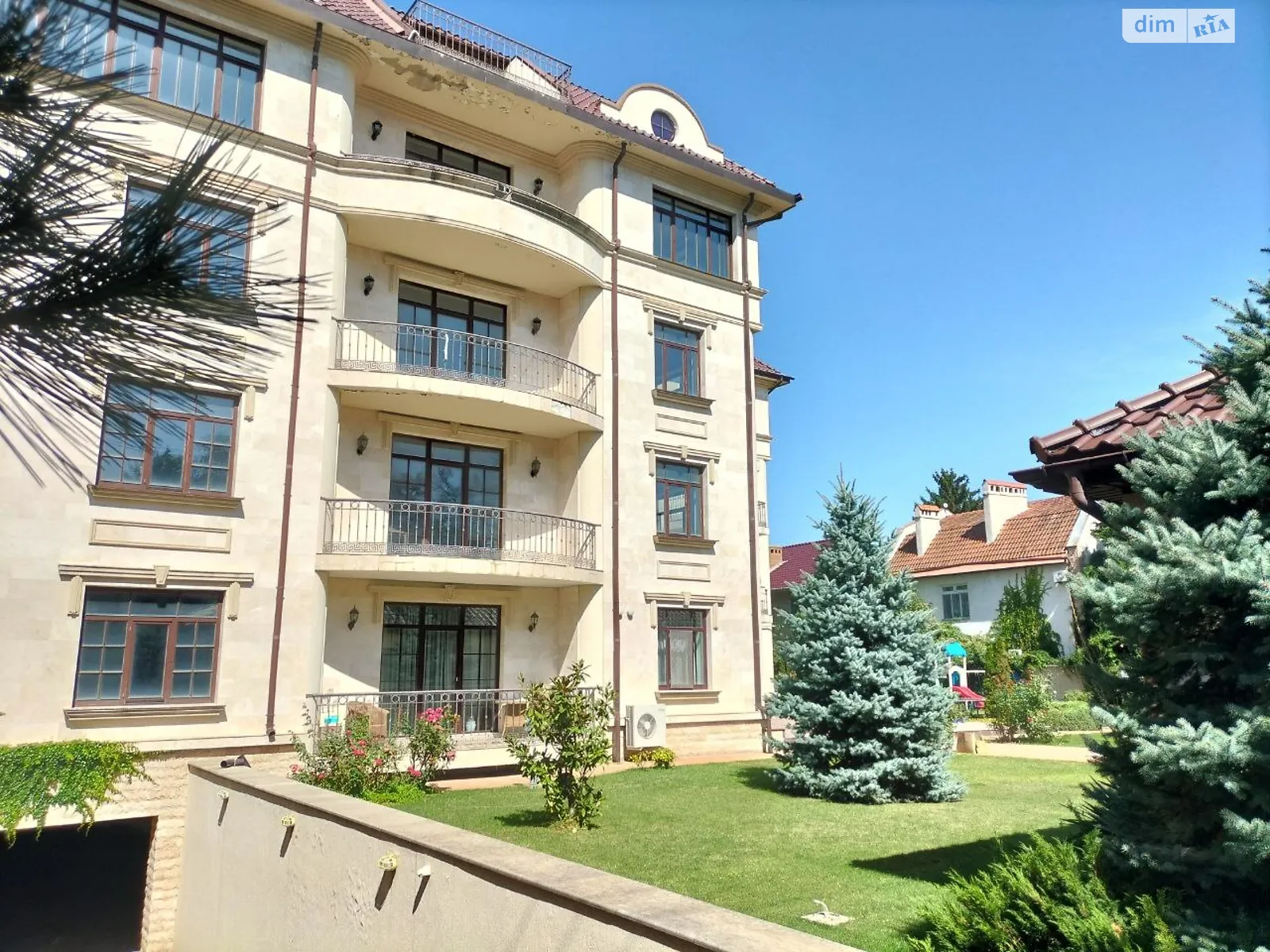 Продается 3-комнатная квартира 96 кв. м в Одессе, ул. Львовская, 76 - фото 1