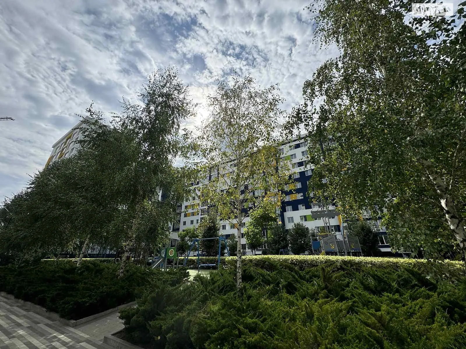 Продается 2-комнатная квартира 59.96 кв. м в Буче, ул. Вишневая, 35 - фото 1