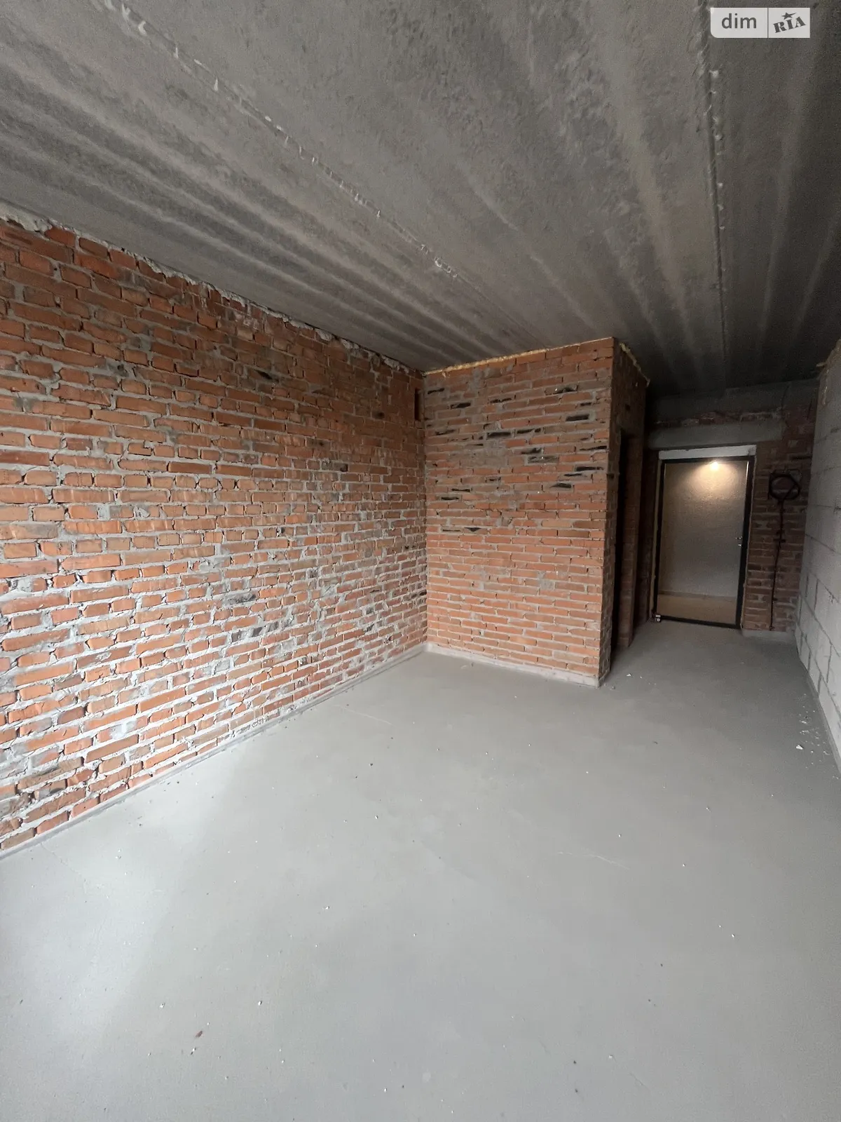 Продается 1-комнатная квартира 23 кв. м в Гостомеле, ул. Мирная, 3Д - фото 1