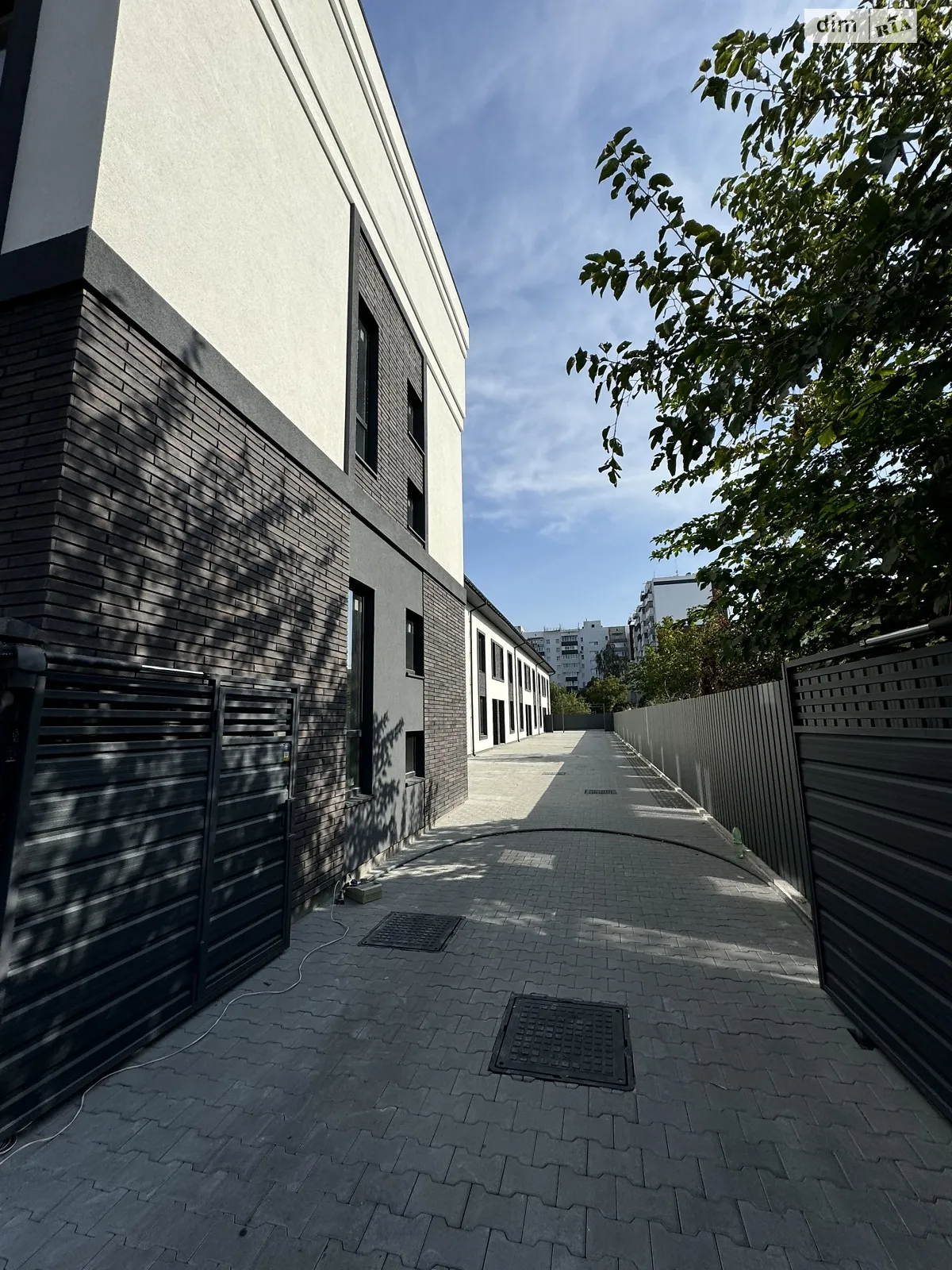 ул. Петрусенка(Розы Люксембург) Ирпень, цена: 85000 $ - фото 1