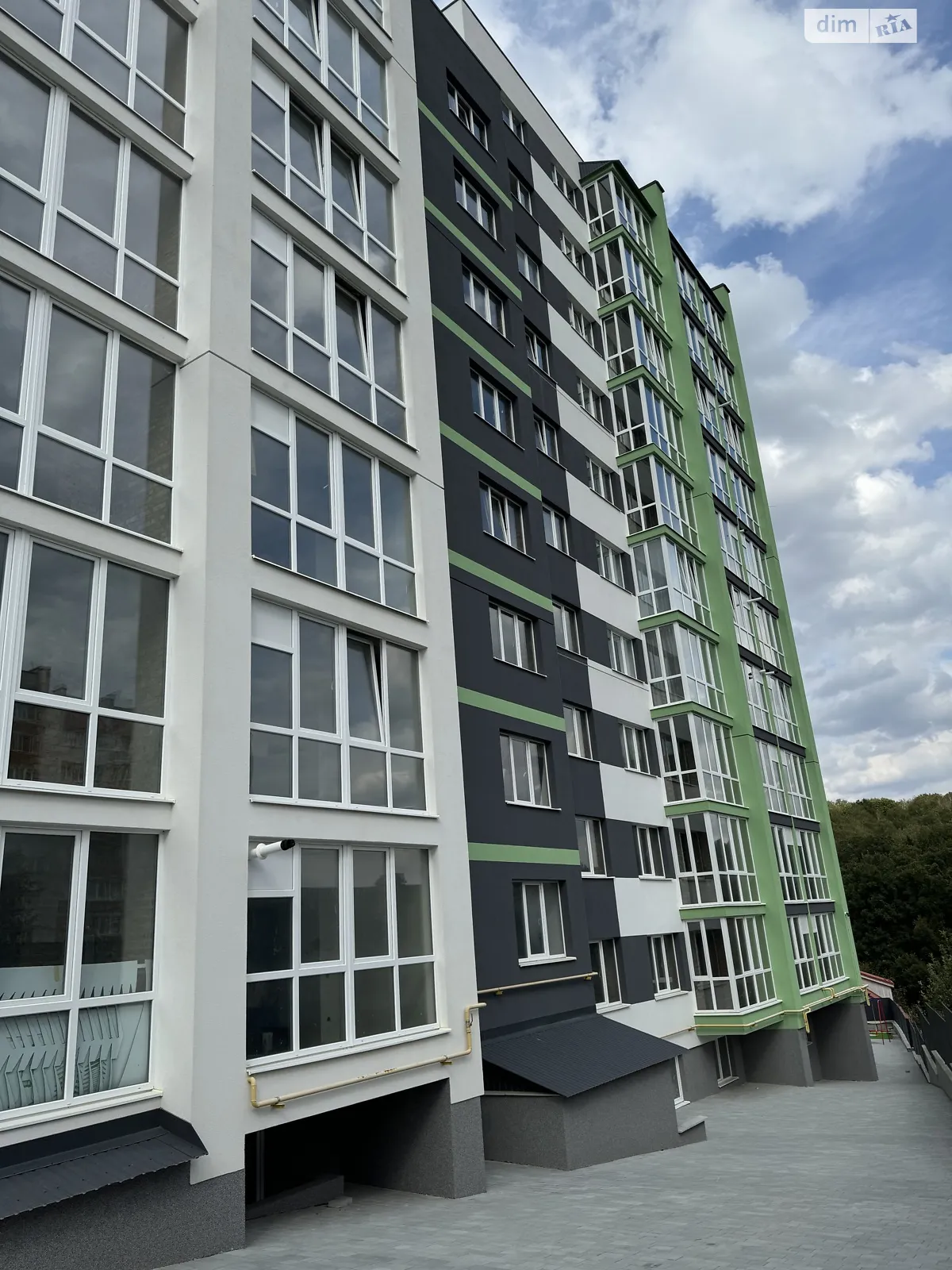 1-комнатная квартира 42 кв. м в Тернополе, ул. Львовская - фото 1