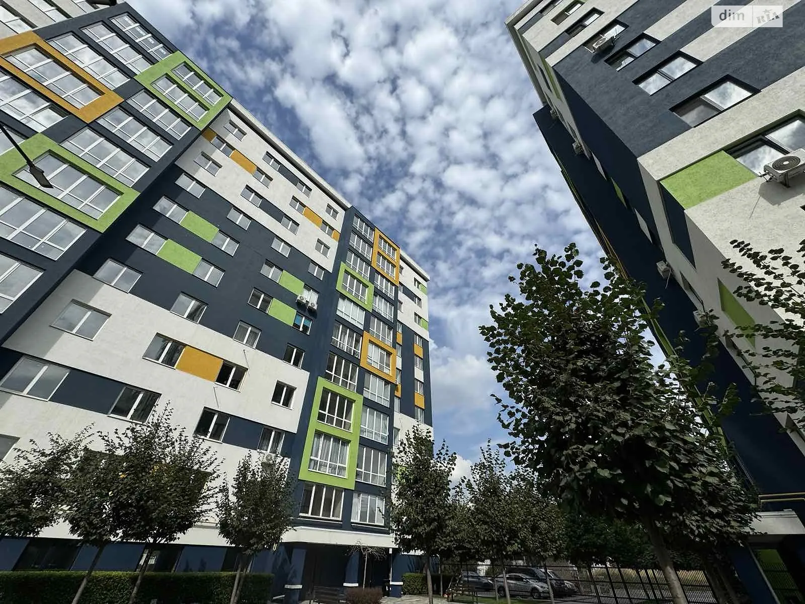 Продається 2-кімнатна квартира 64.5 кв. м у Бучі, вул. Вишнева, 35 - фото 1