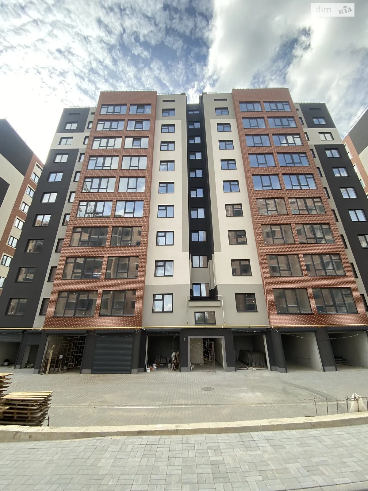 Продається 1-кімнатна квартира 43 кв. м у Хмельницькому, вул. Січових Стрільців, 8Б корпус 2 - фото 1