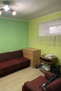 Зніму будинок в Ужгороді довгостроково