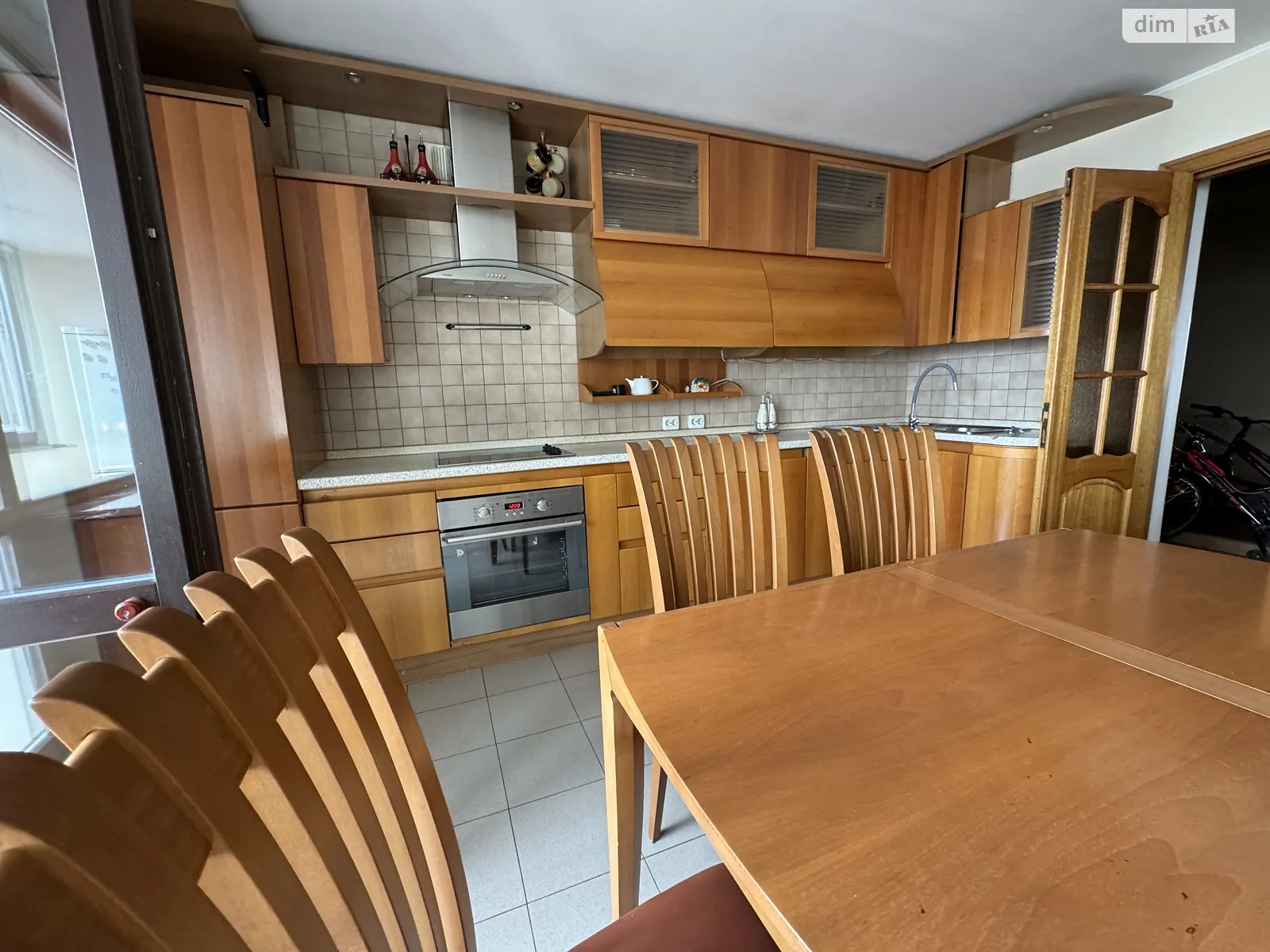 Продається 4-кімнатна квартира 146.4 кв. м у Одесі, пров. Полуничний - фото 1