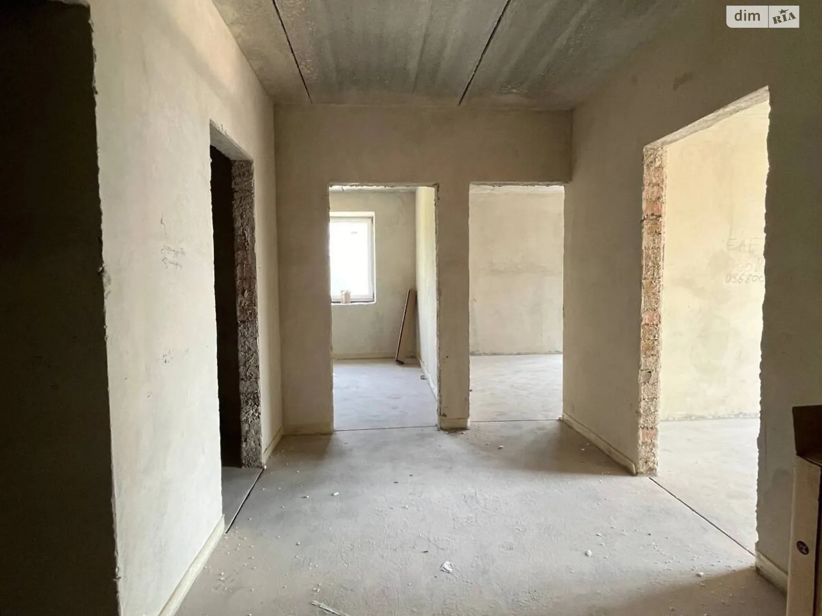 Продается 2-комнатная квартира 62 кв. м в Ивано-Франковске, ул. Вовчинецька, 227 - фото 1