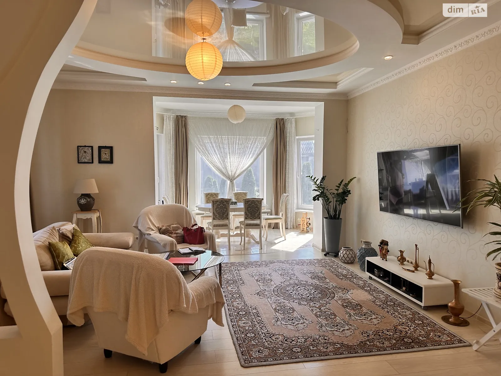 Продается дом на 2 этажа 215.6 кв. м с террасой, цена: 150000 $ - фото 1