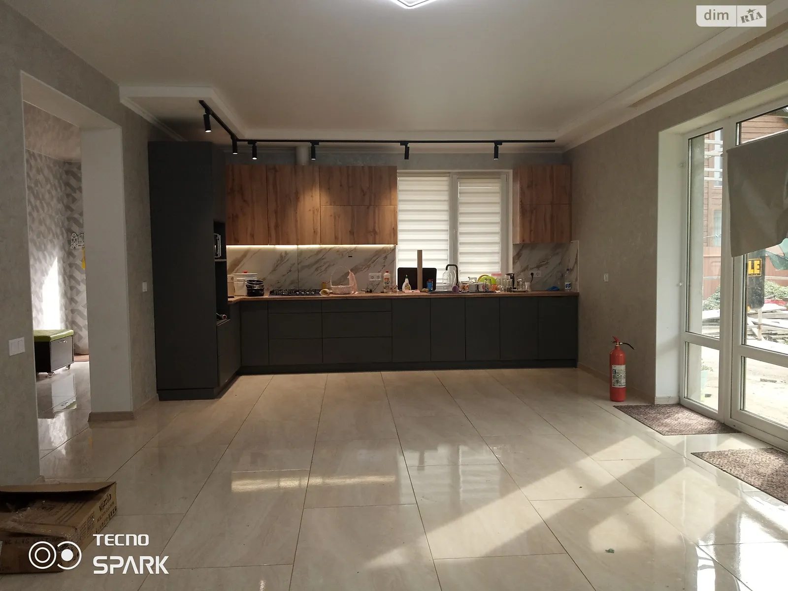 Продается одноэтажный дом 120 кв. м с мансардой, цена: 105000 $ - фото 1