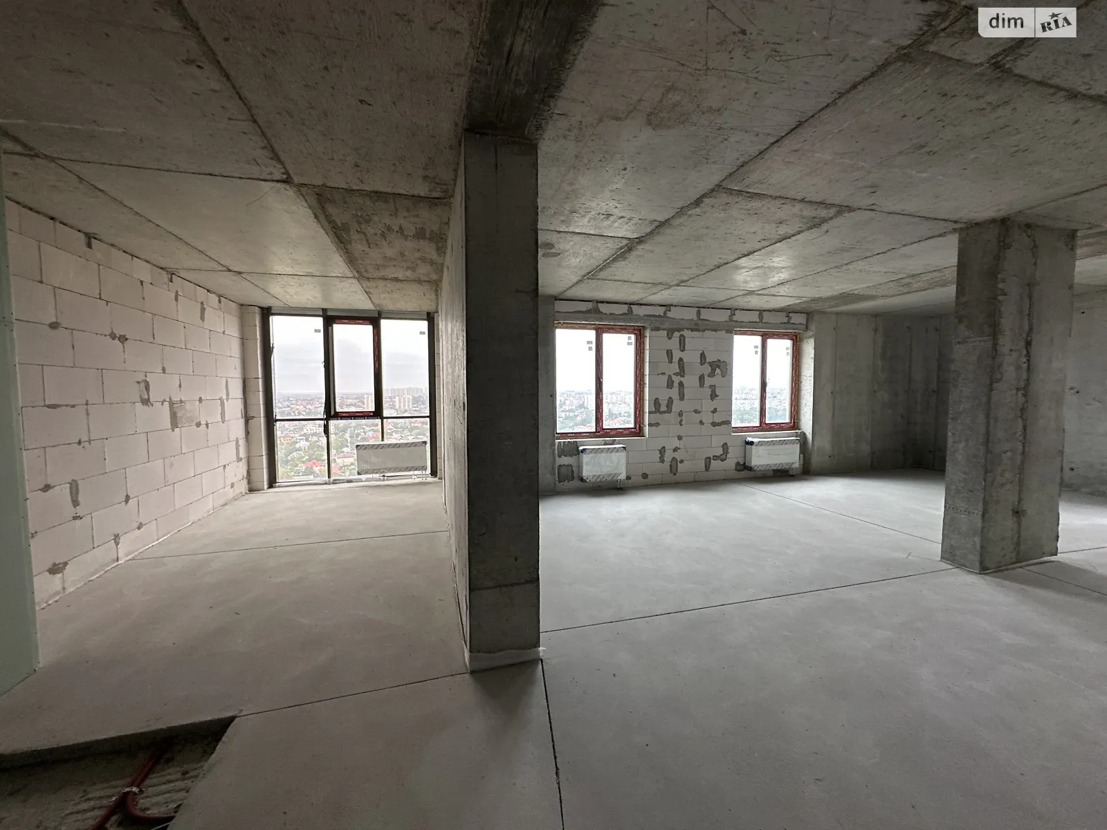Продается 2-комнатная квартира 82.6 кв. м в Одессе, ул. Дача Ковалевского, 5 - фото 1