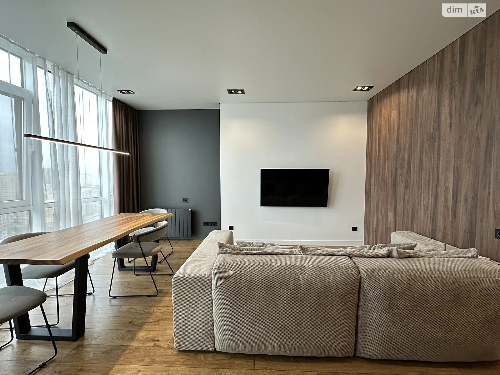 Продается 1-комнатная квартира 46 кв. м в Одессе, ул. Генуэзская, 3А - фото 1