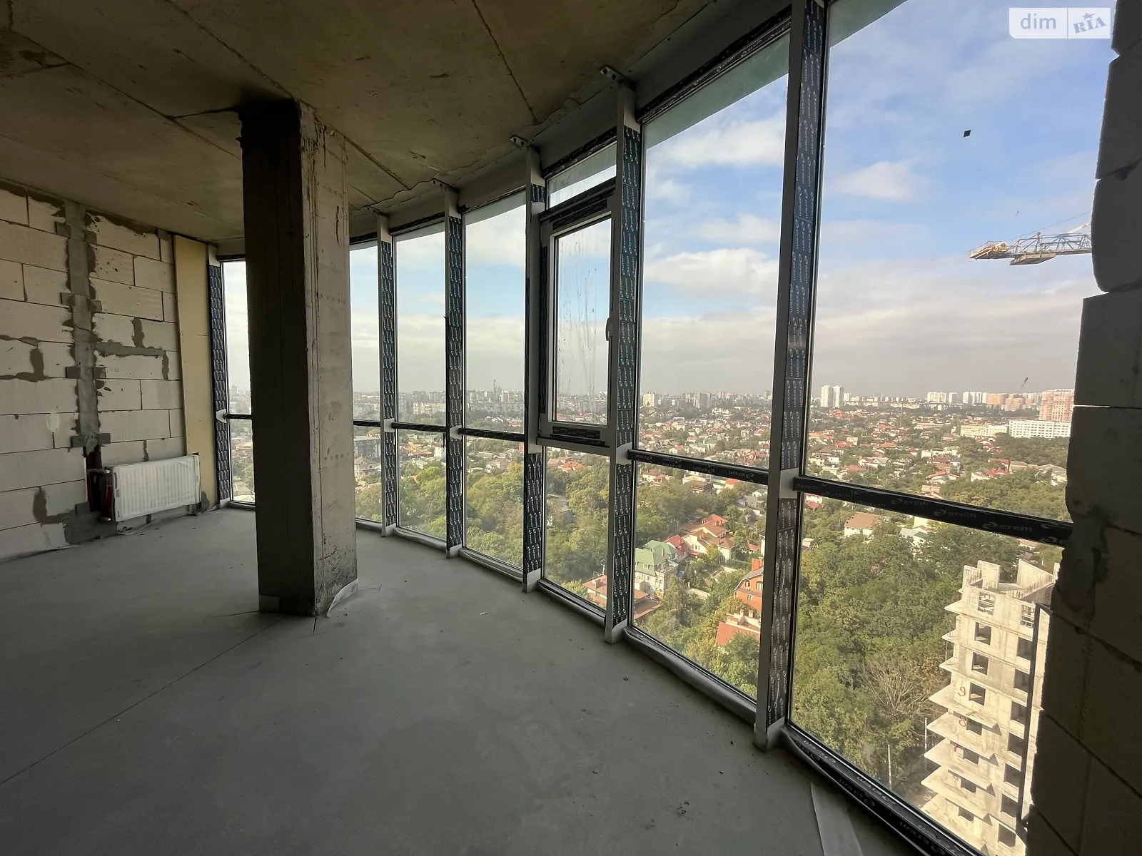 Продається 1-кімнатна квартира 59 кв. м у Одесі, Фонтанська дор., 118А/3 - фото 1