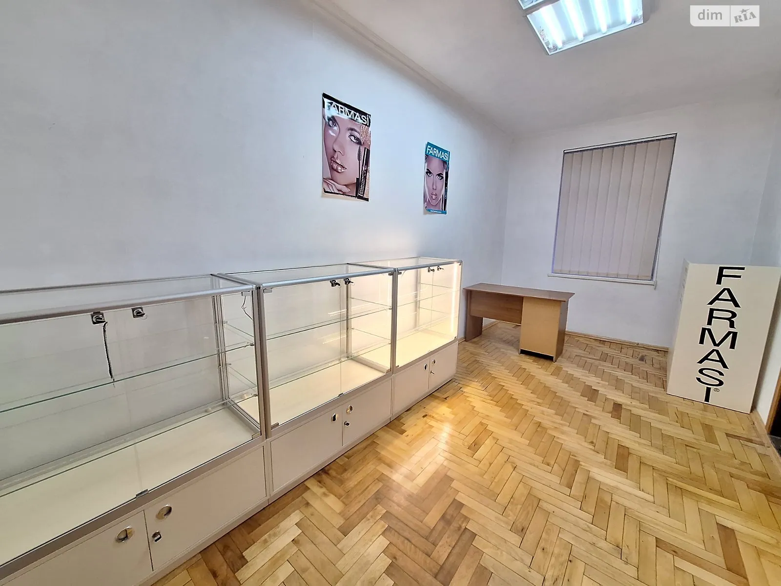 Здається в оренду офіс 25 кв. м в бізнес-центрі, цена: 6000 грн - фото 1