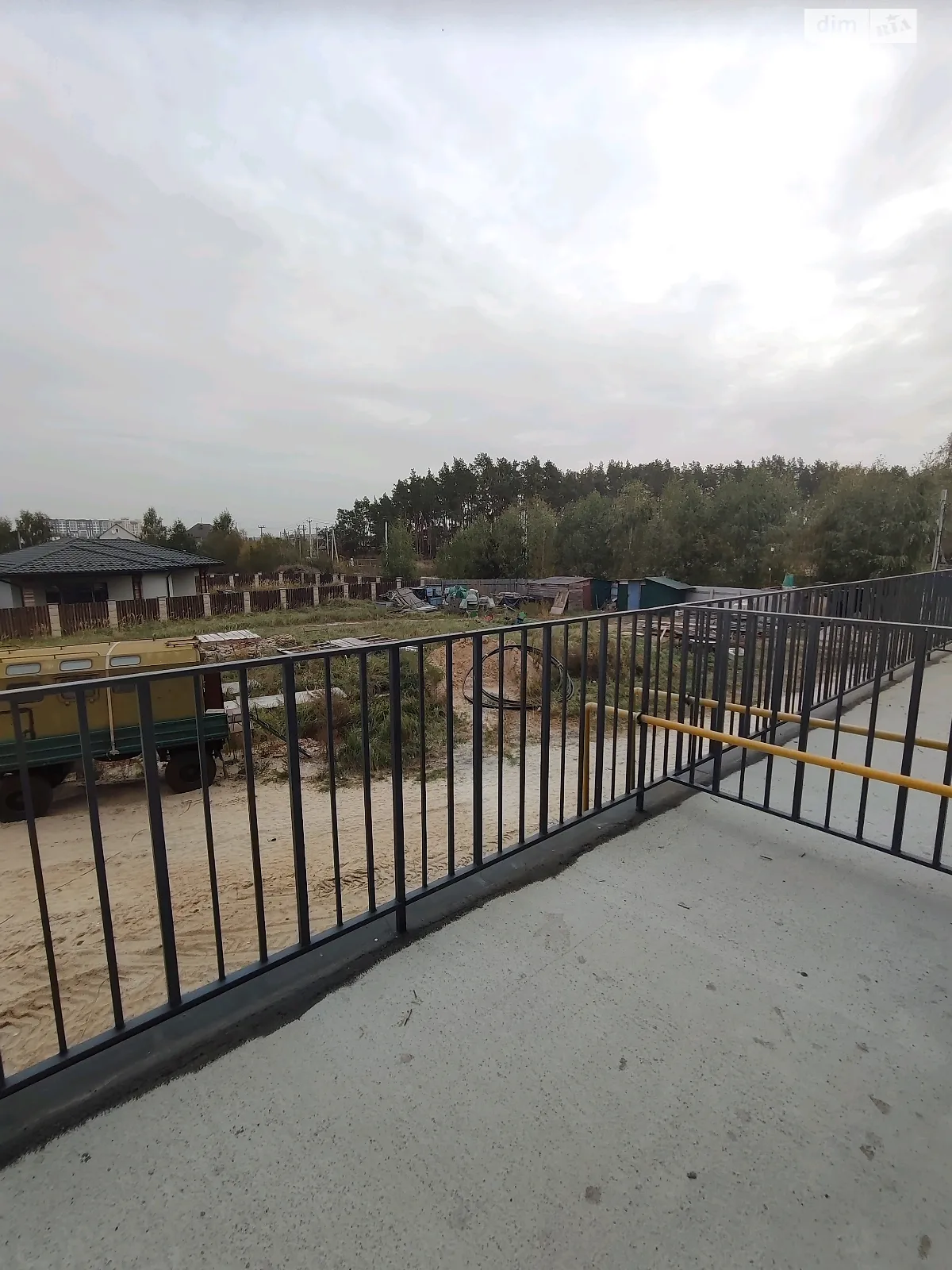 Продается 1-комнатная квартира 53 кв. м в Буче, пер. Гостомельский, 2 - фото 1