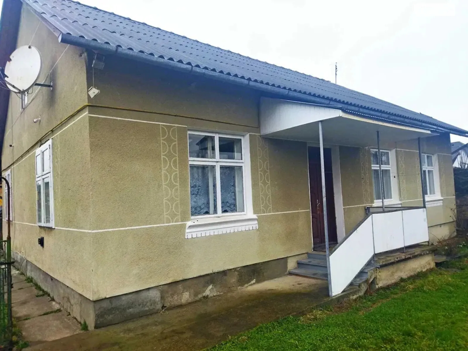 Продається 5-кімнатна квартира 90 кв. м у Дрогобичі, вул. Іллі Рєпіна - фото 1