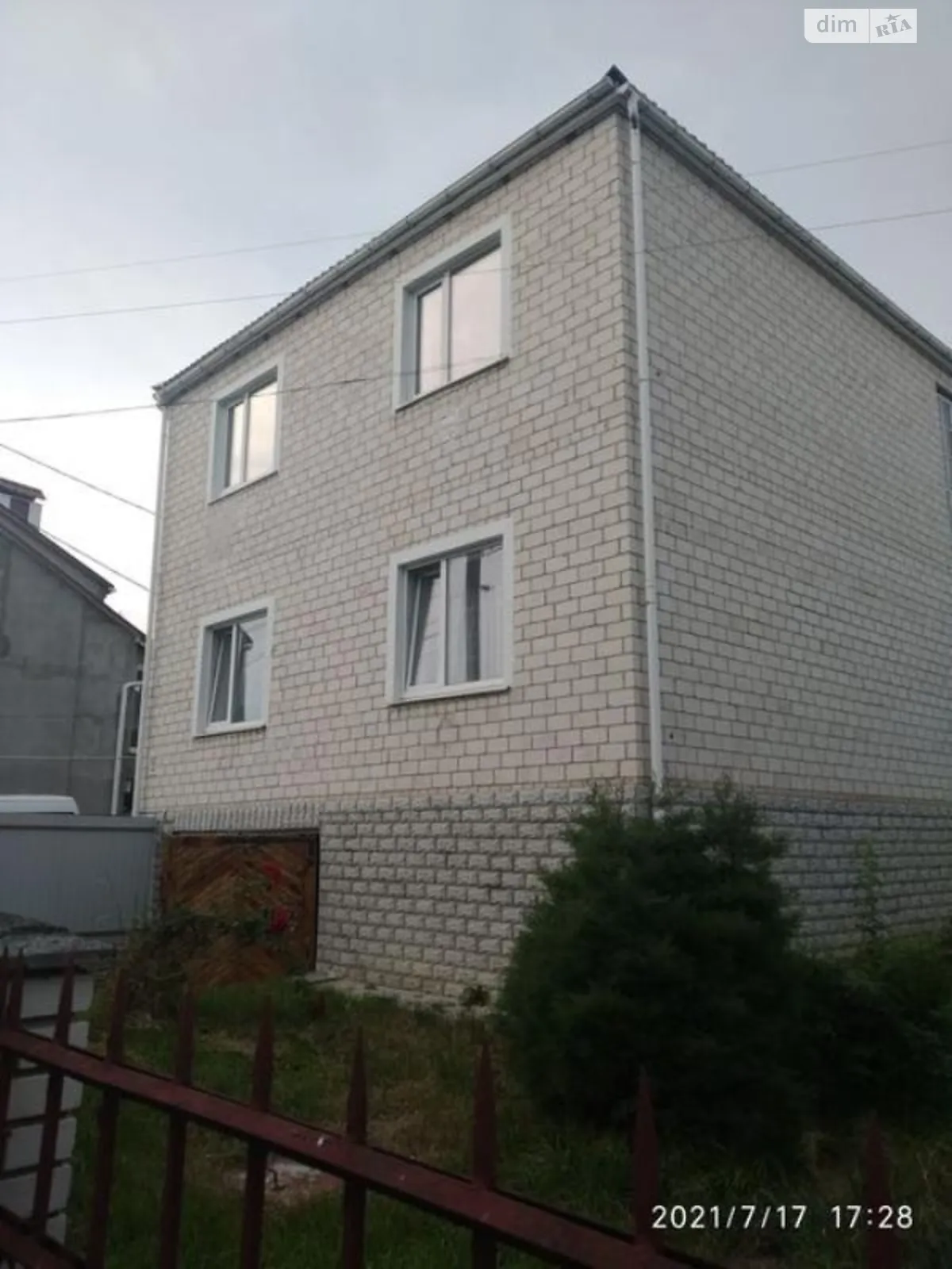 вул. Івана Франка, 19Б Дубно, цена: 35000 $ - фото 1