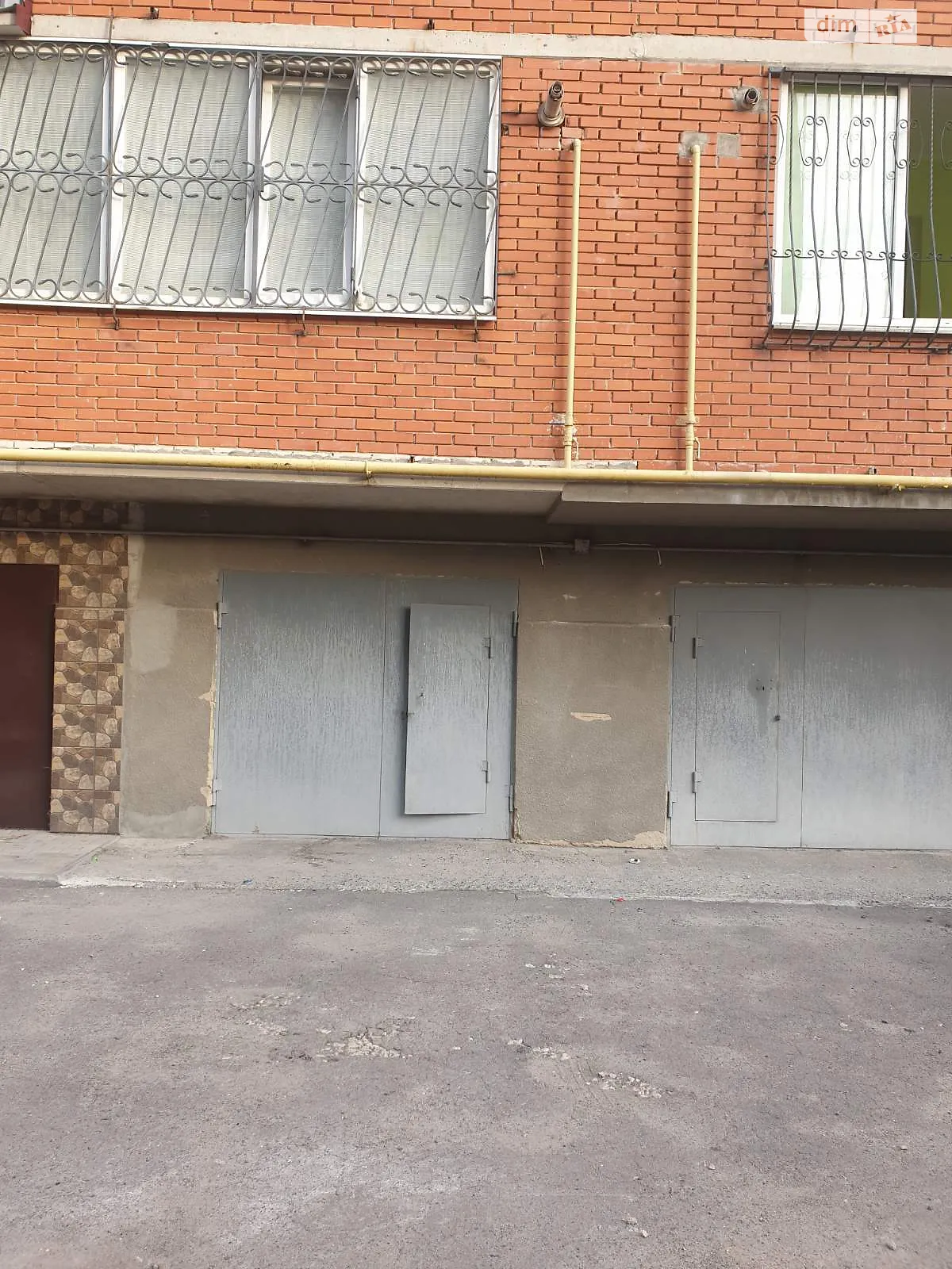 Продается отдельно стоящий гараж под легковое авто на 20 кв. м, цена: 21000 $ - фото 1