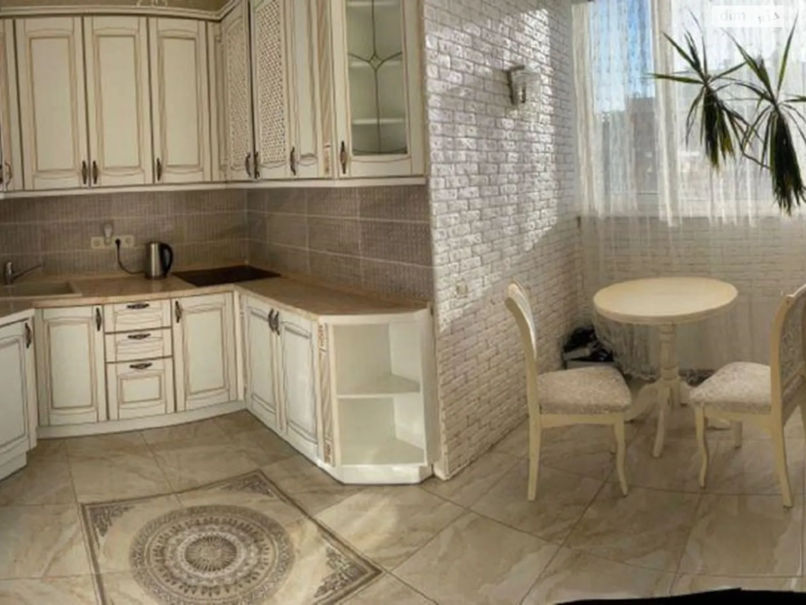 Продається 1-кімнатна квартира 42.8 кв. м у Києві, вул. Коперника - фото 1
