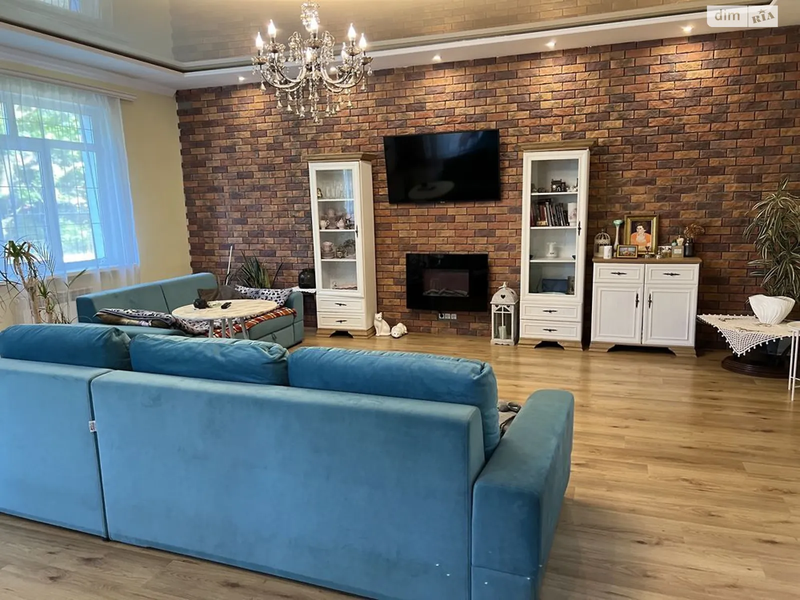 Продается дом на 2 этажа 177.9 кв. м с беседкой, цена: 85000 $ - фото 1