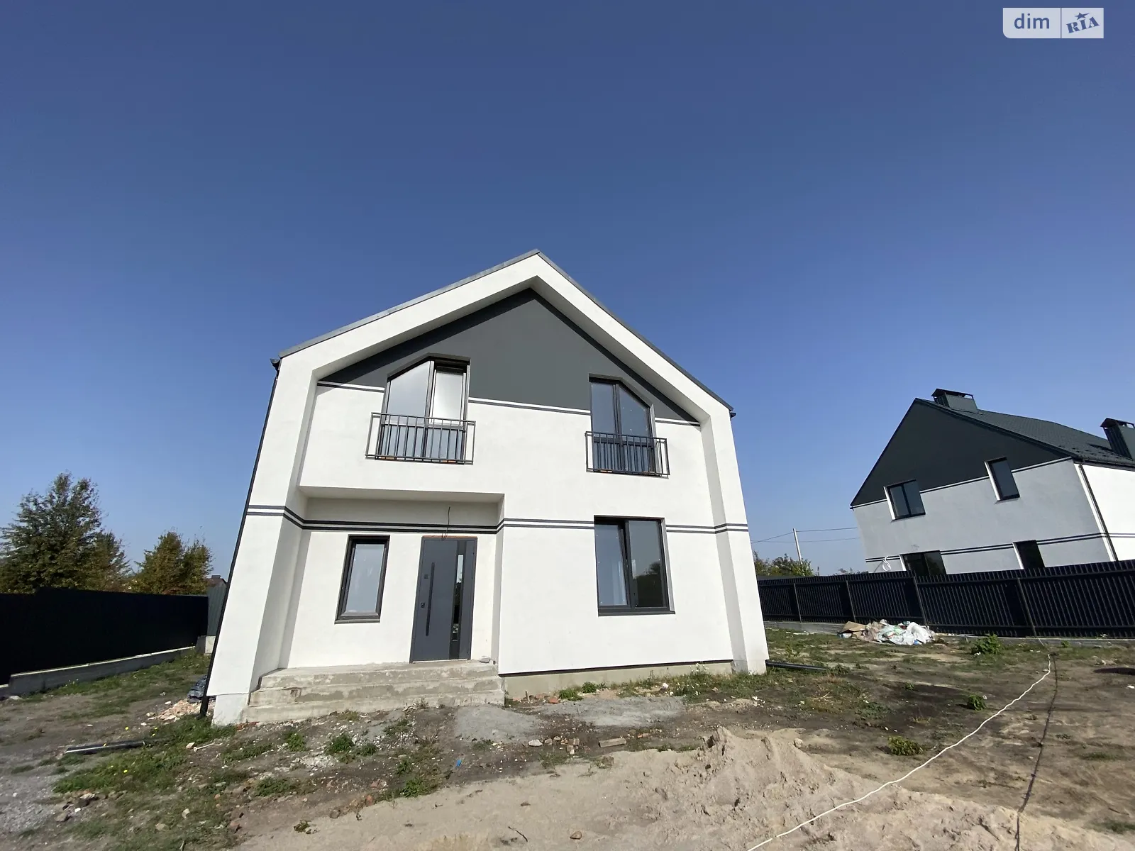 Продается дом на 2 этажа 115 кв. м с беседкой, цена: 84000 $ - фото 1