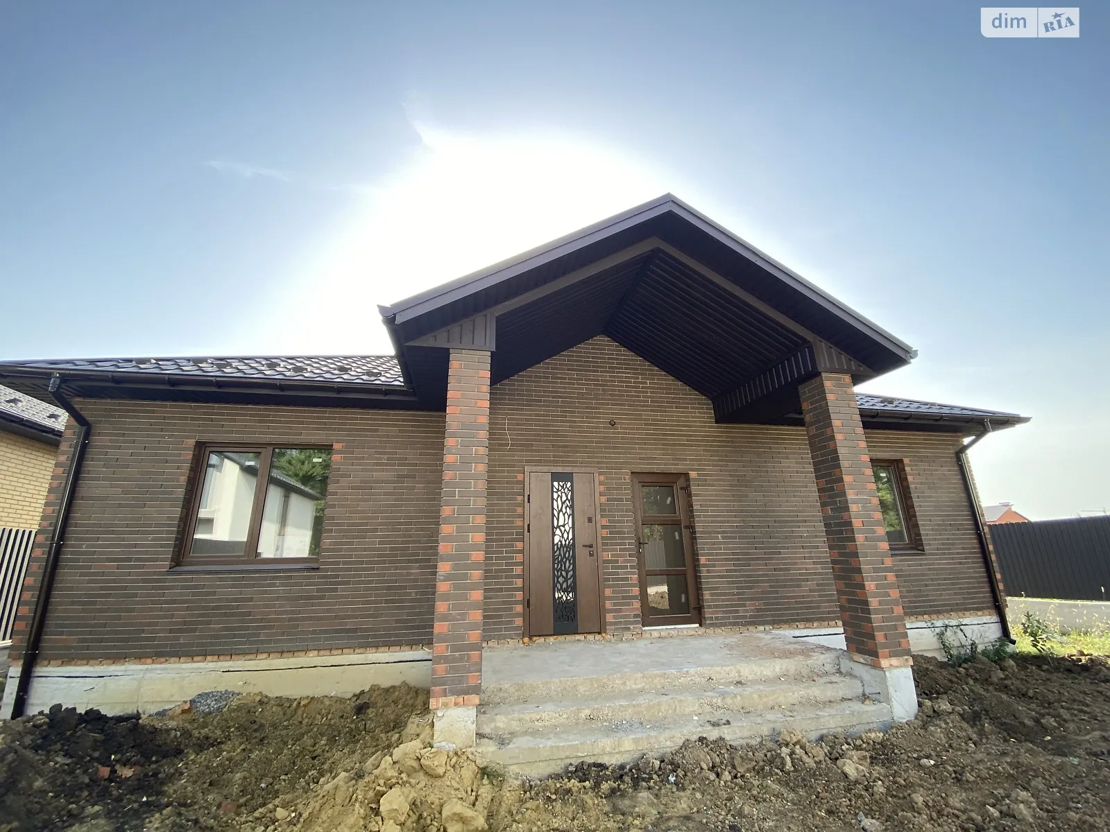 Продається одноповерховий будинок 100 кв. м з меблями, цена: 92000 $ - фото 1