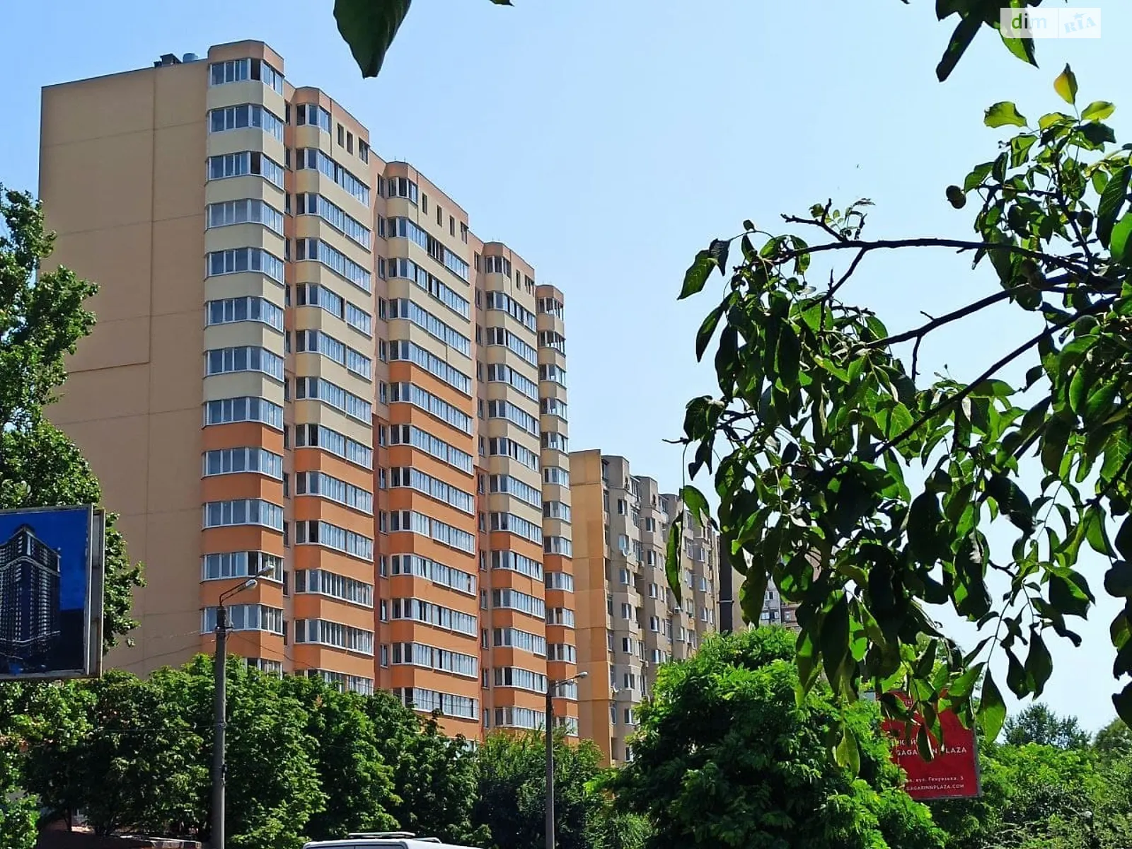 Продається 2-кімнатна квартира 70.4 кв. м у Одесі, вул. Євгена Чикаленка(Академіка Вільямса), 58А - фото 1