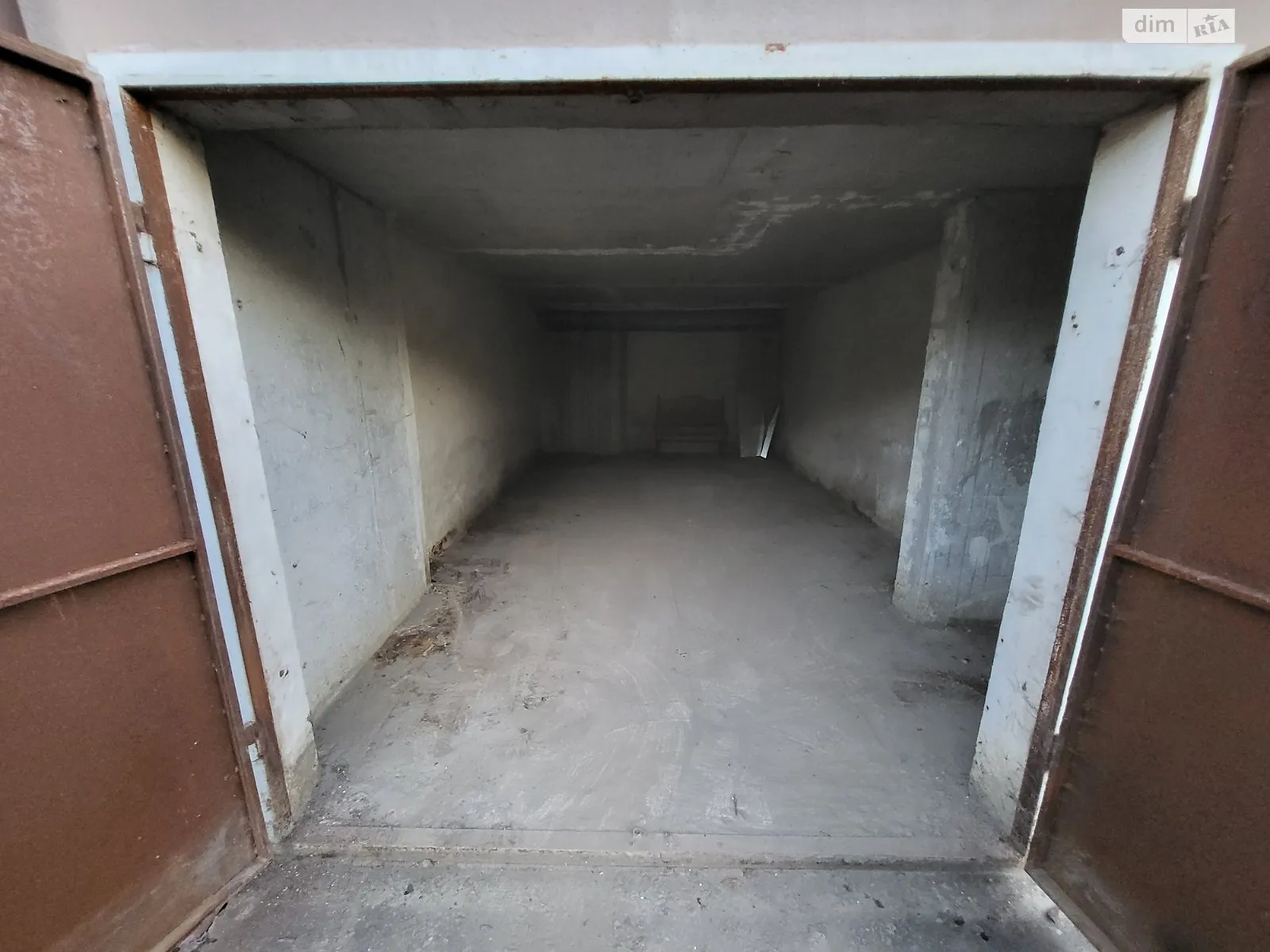 Продається окремий гараж універсальний на 24.3 кв. м, цена: 14000 $ - фото 1