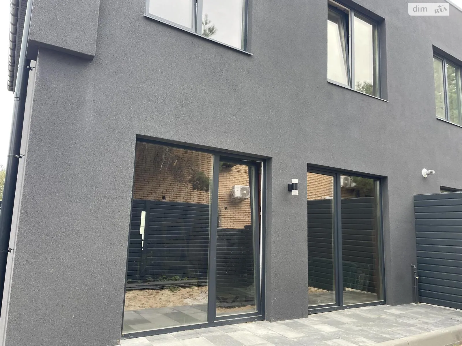 Продается часть дома 120 кв. м с террасой, цена: 160000 $ - фото 1