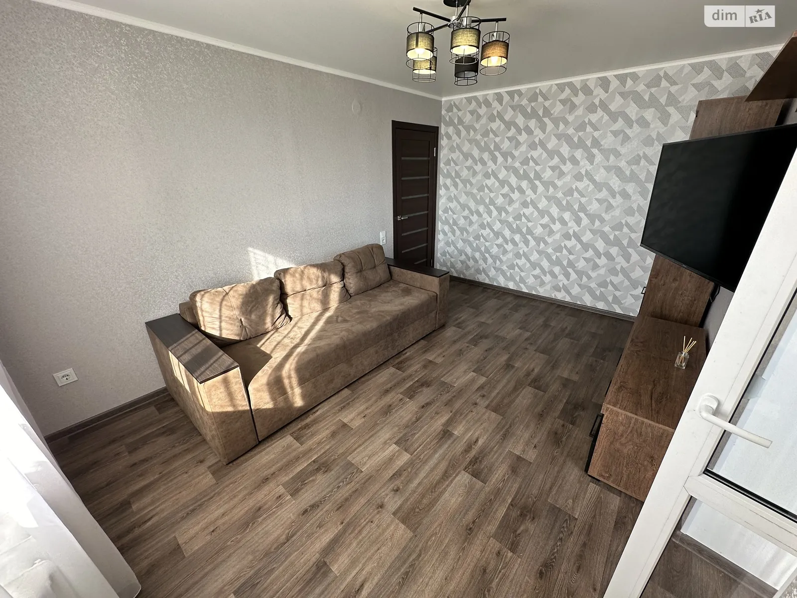 Продается 2-комнатная квартира 52.2 кв. м в Николаеве, просп. Героев Украины, 101 - фото 1