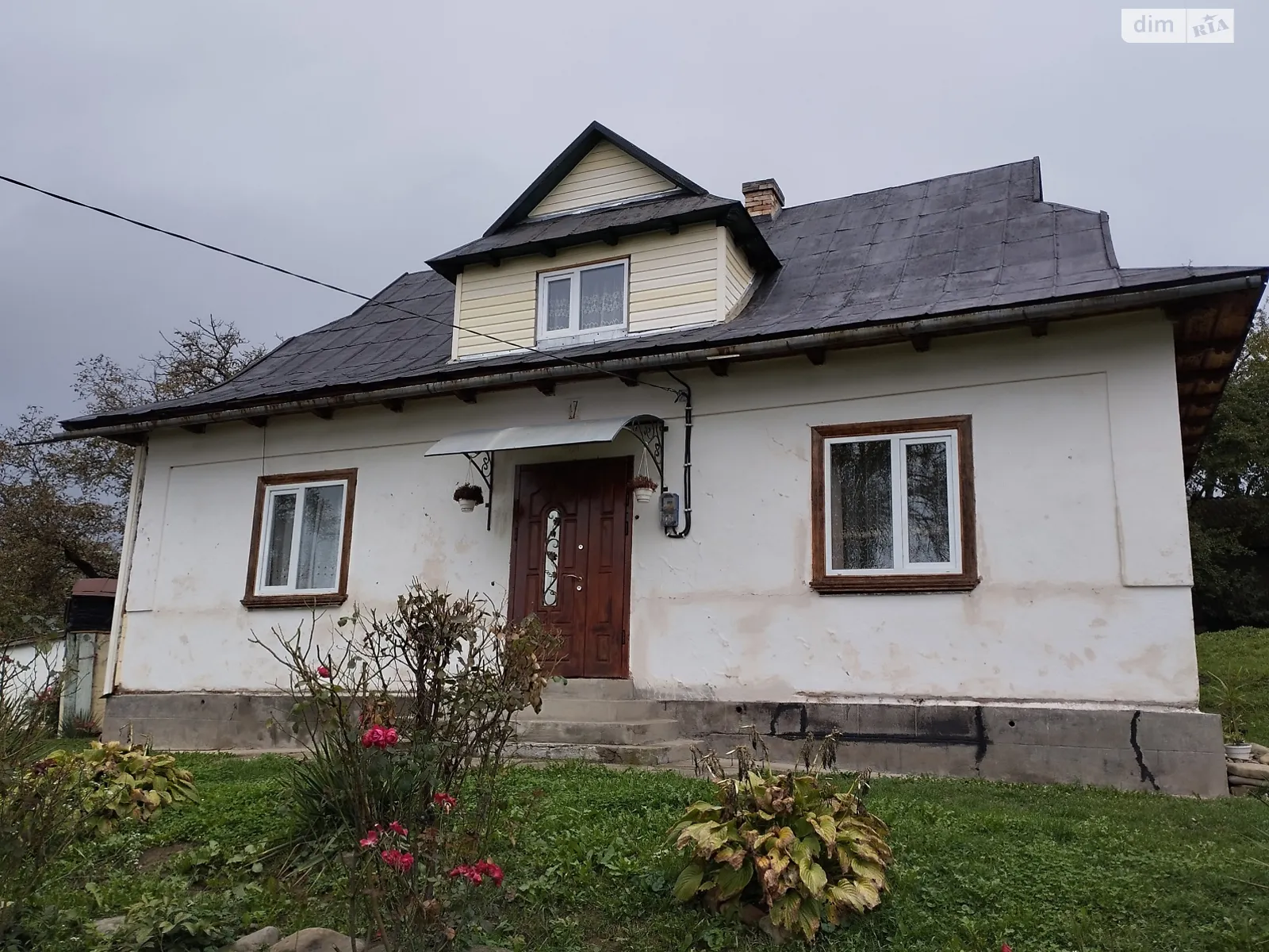 Продается дом на 2 этажа 70 кв. м с бассейном, цена: 58000 $ - фото 1