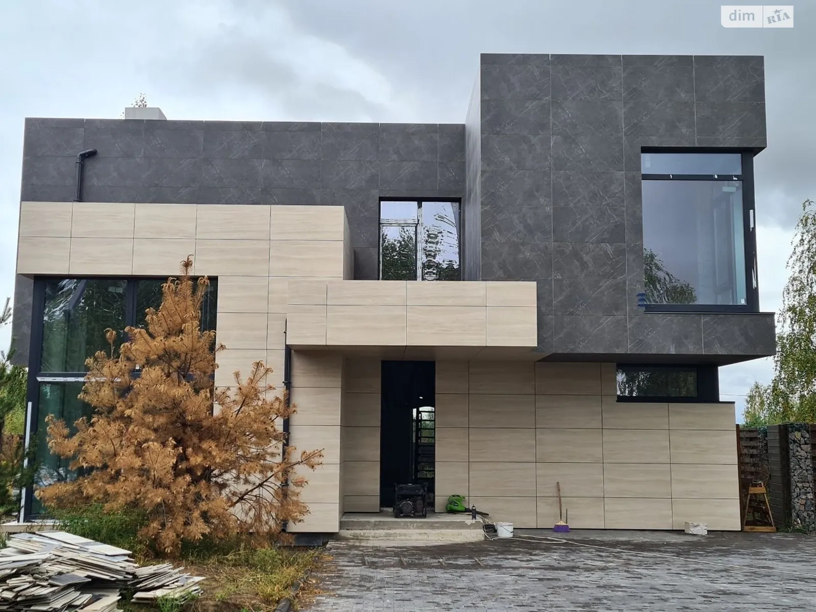 Продається будинок 2 поверховий 210 кв. м з балконом, цена: 270000 $ - фото 1