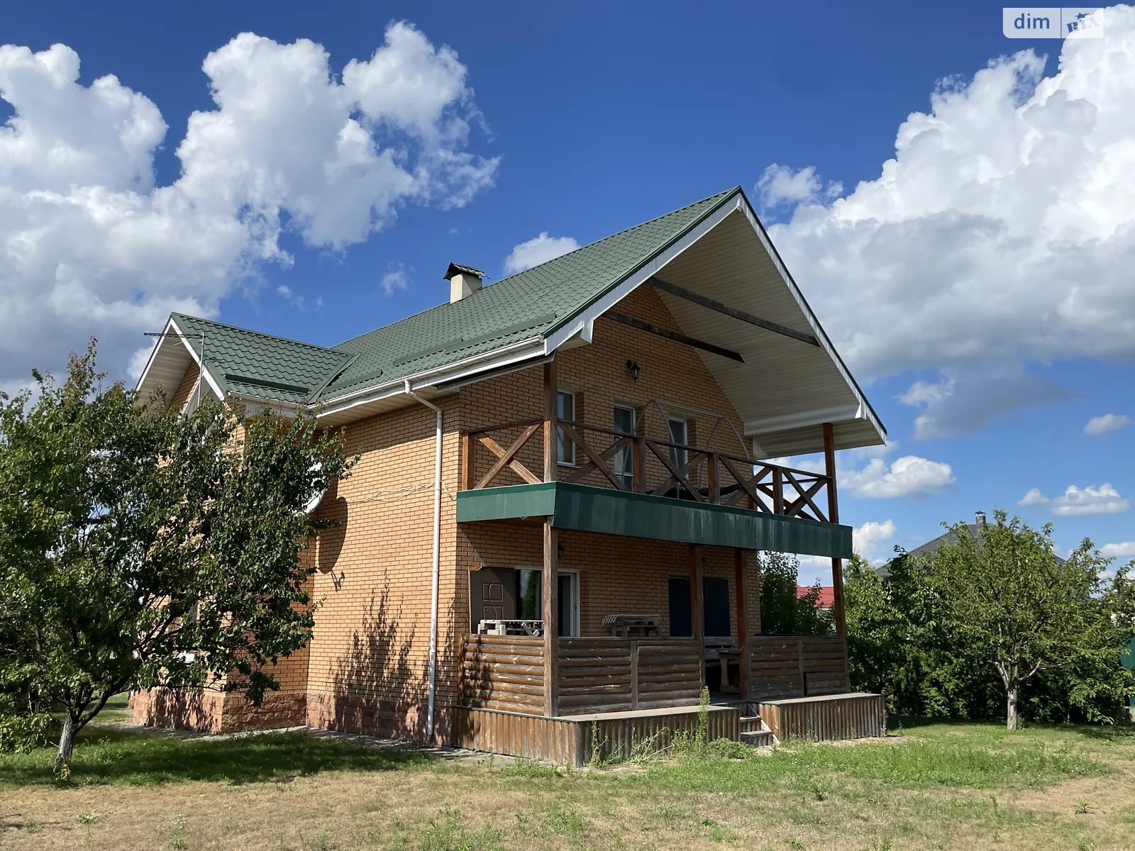Продается дом на 2 этажа 208 кв. м с баней/сауной, цена: 170000 $ - фото 1